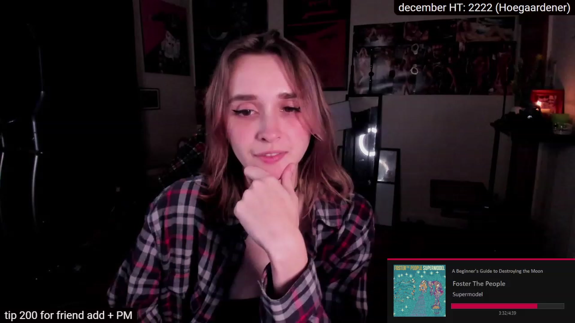 Gallery image thumbnail from sickgrrl's myfreecams stream on, 12/31/2022, 22:56 image 10 of 20