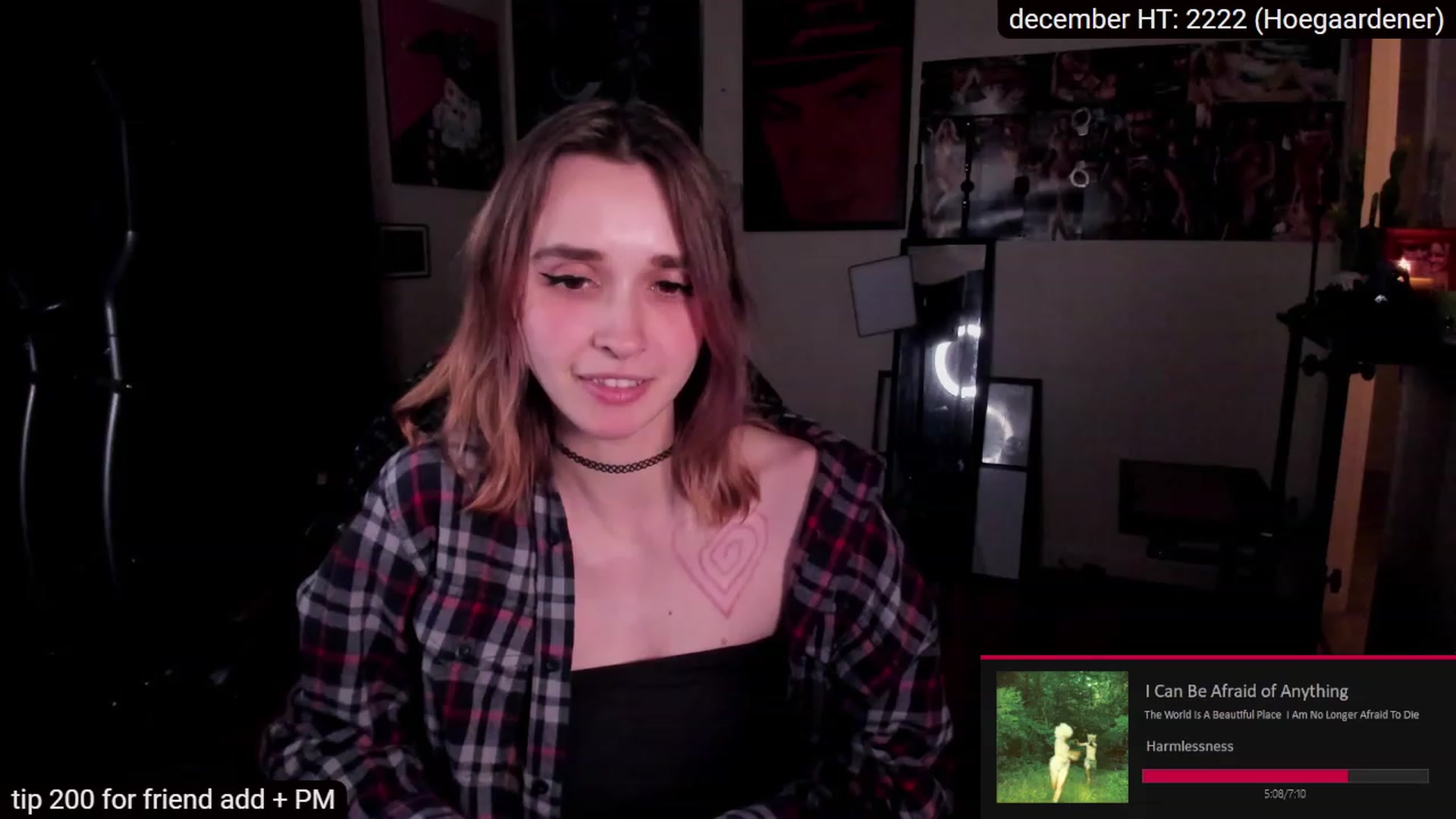Gallery image thumbnail from sickgrrl's myfreecams stream on, 12/31/2022, 22:56 image 6 of 20