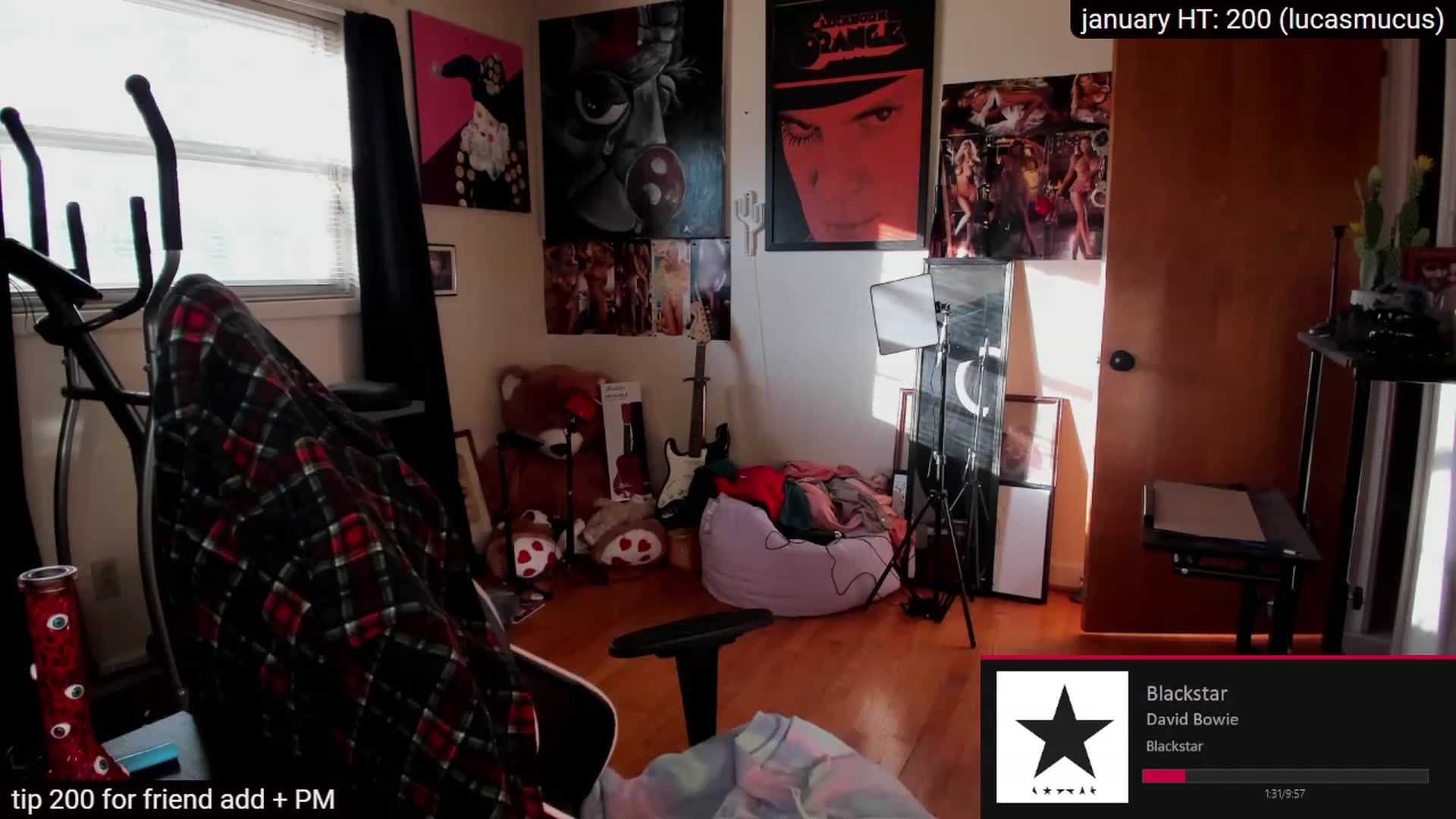 Gallery image thumbnail from sickgrrl's myfreecams stream on, 01/01/2023, 21:03 image 12 of 20