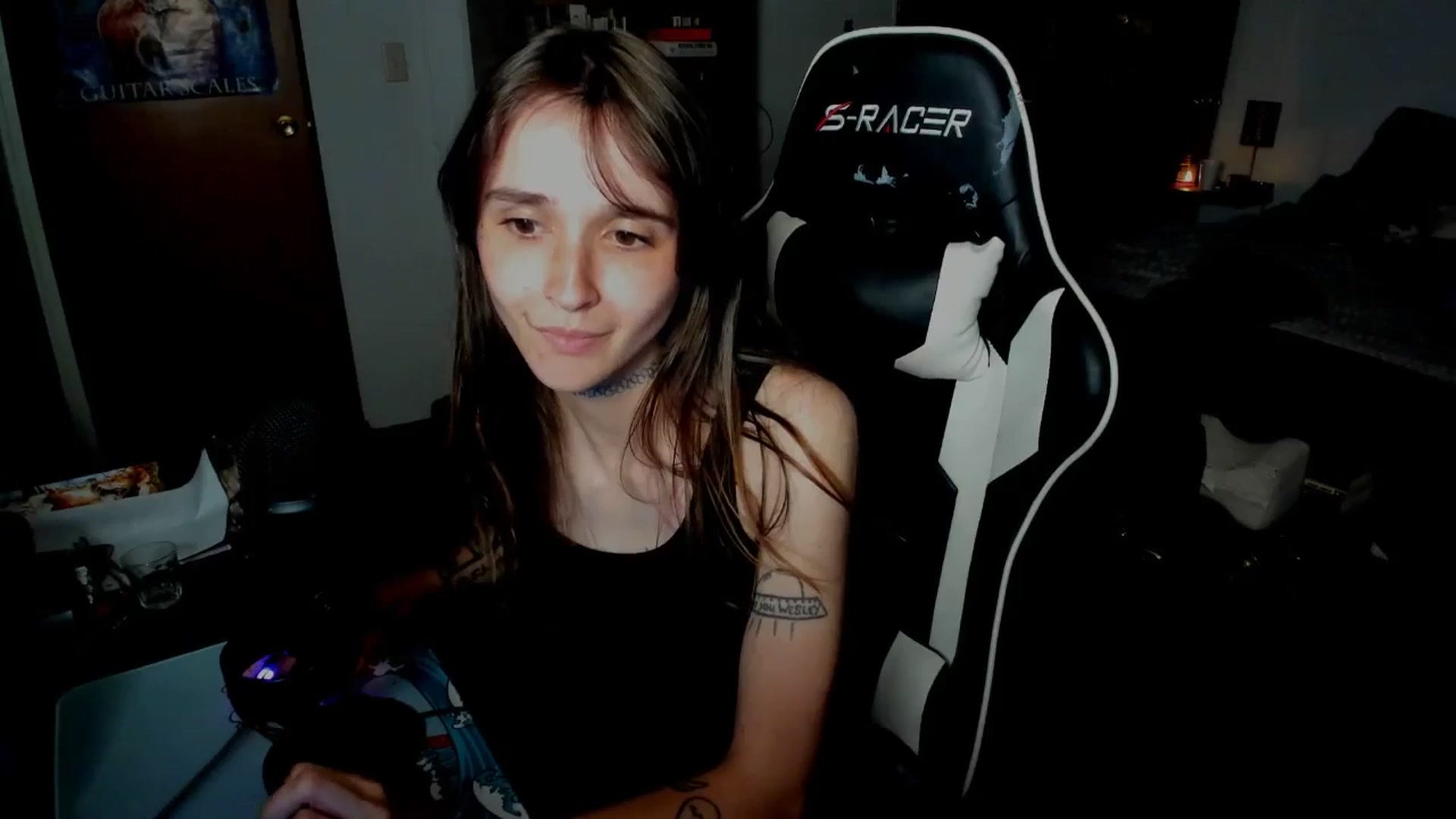 Gallery image thumbnail from sickgrrl's myfreecams stream on, 06/01/2025, 24:56 image 8 of 20