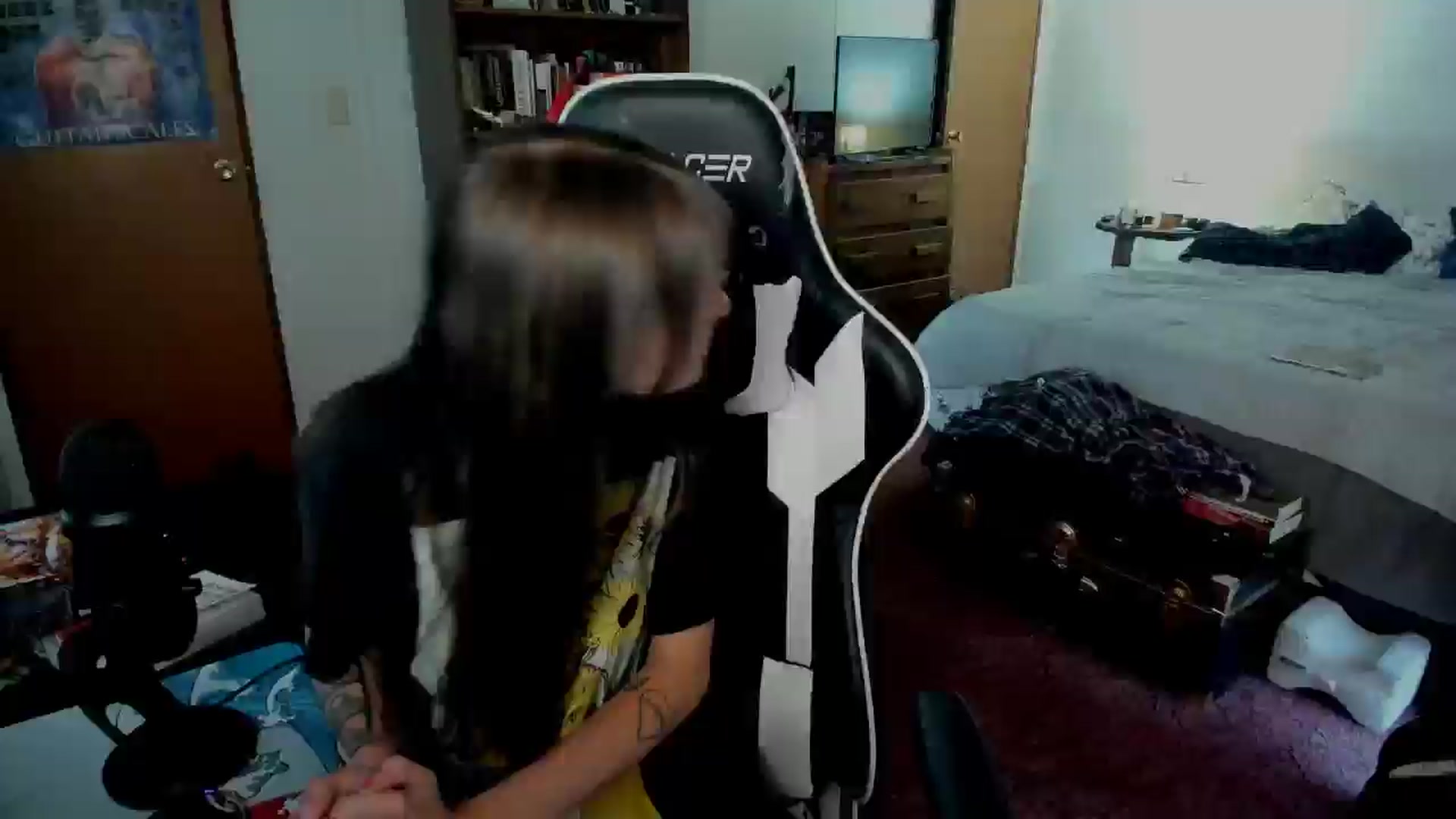 Gallery image thumbnail from sickgrrl's myfreecams stream on, 06/02/2025, 24:00 image 4 of 20