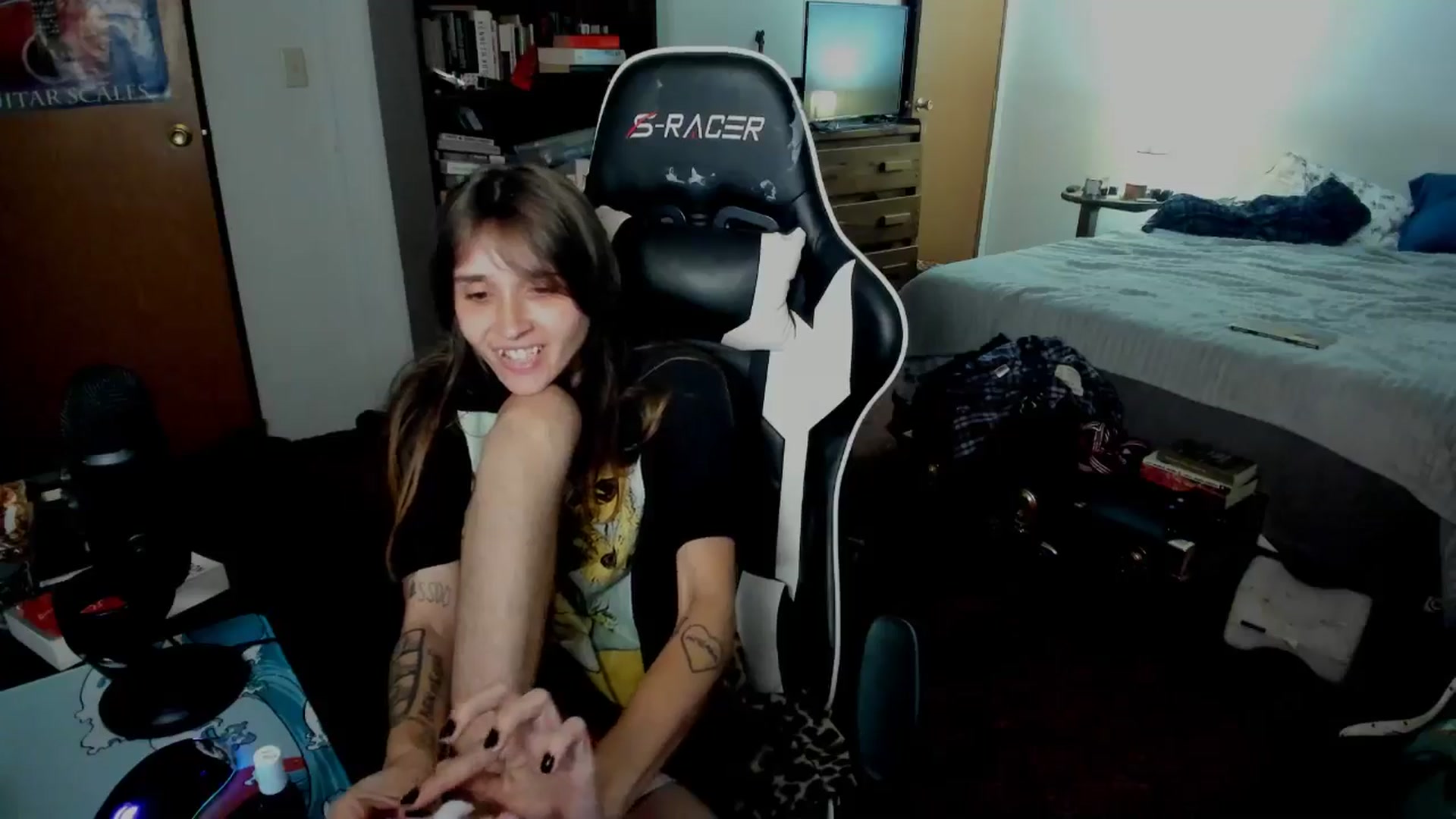 Gallery image thumbnail from sickgrrl's myfreecams stream on, 06/02/2025, 01:34 image 17 of 20