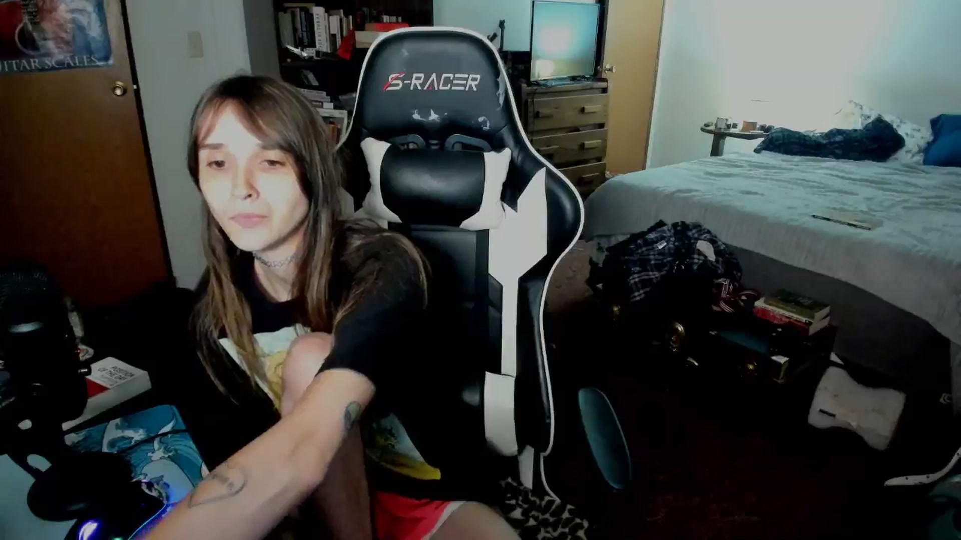 Gallery image thumbnail from sickgrrl's myfreecams stream on, 06/02/2025, 01:34 image 16 of 20