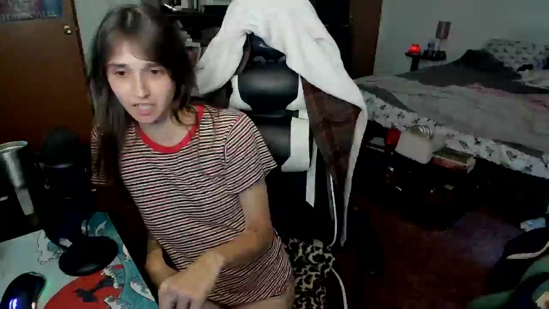 Gallery image thumbnail from sickgrrl's myfreecams stream on, 06/09/2025, 24:44 image 11 of 20