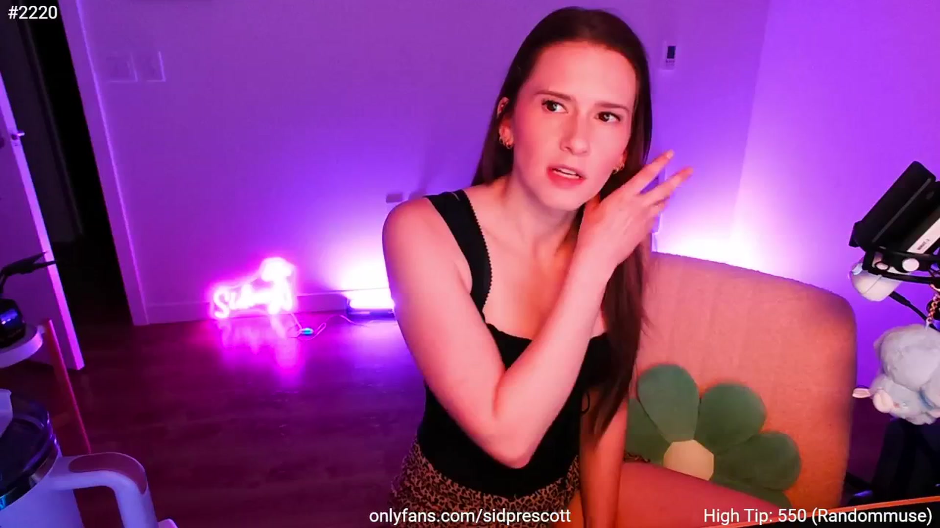 Gallery image thumbnail from sid_ney's myfreecams stream on, 03/06/2025, 02:34 image 12 of 20