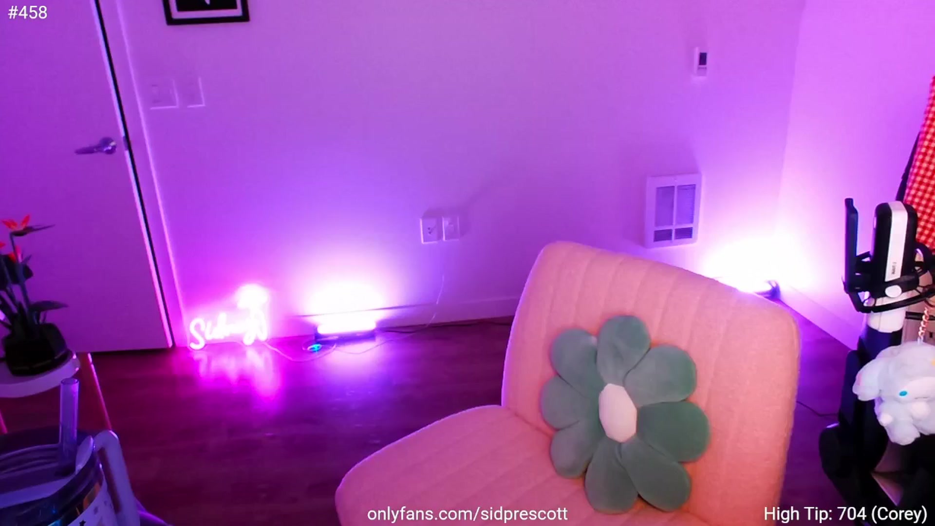 Gallery image thumbnail from sid_ney's myfreecams stream on, 04/02/2025, 02:47 image 20 of 20