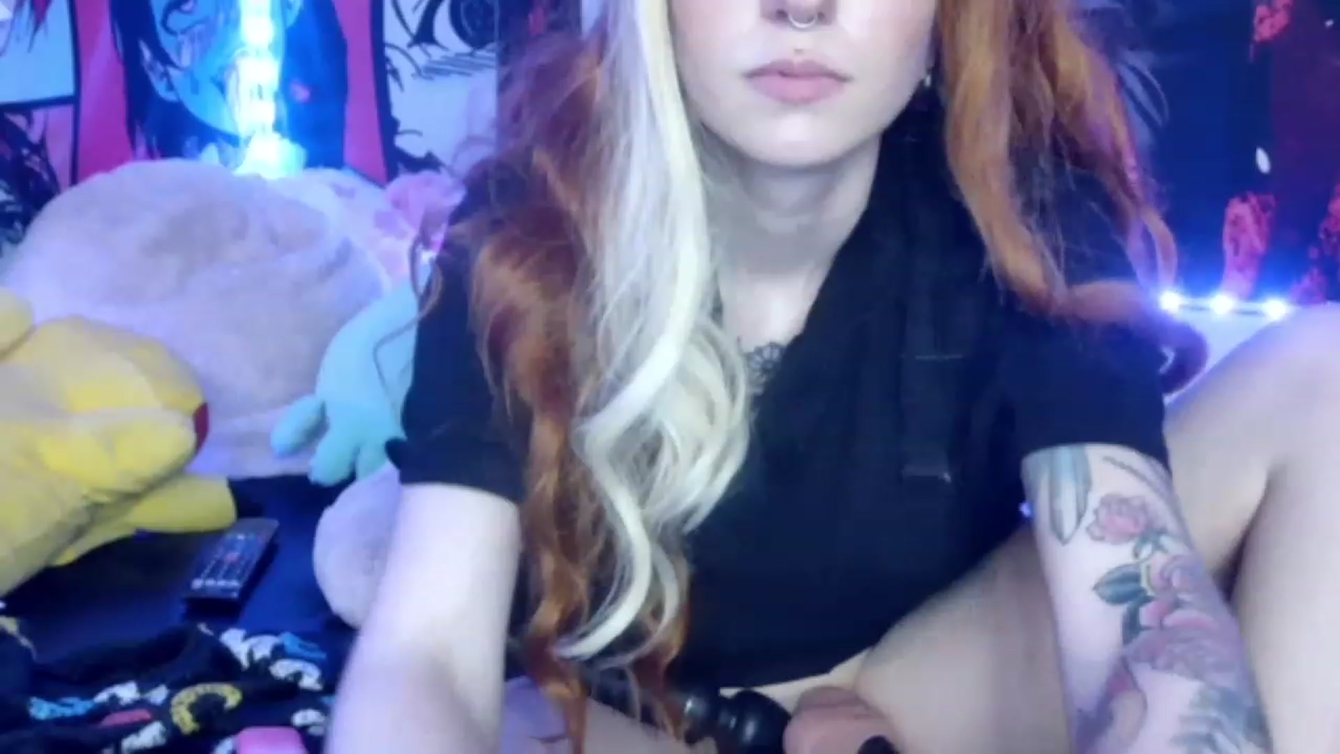 Gallery image thumbnail from sierramiszt's myfreecams stream on, 02/16/2023, 05:29 image 9 of 20