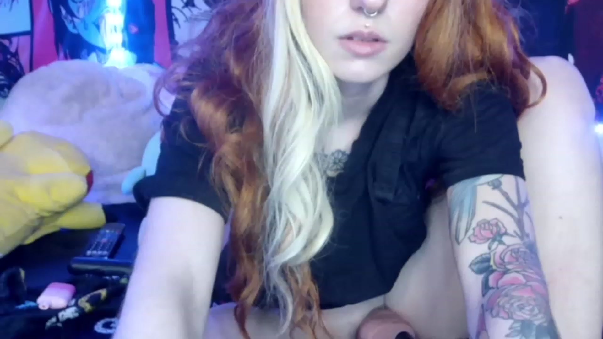 Gallery image thumbnail from sierramiszt's myfreecams stream on, 02/16/2023, 05:29 image 4 of 20