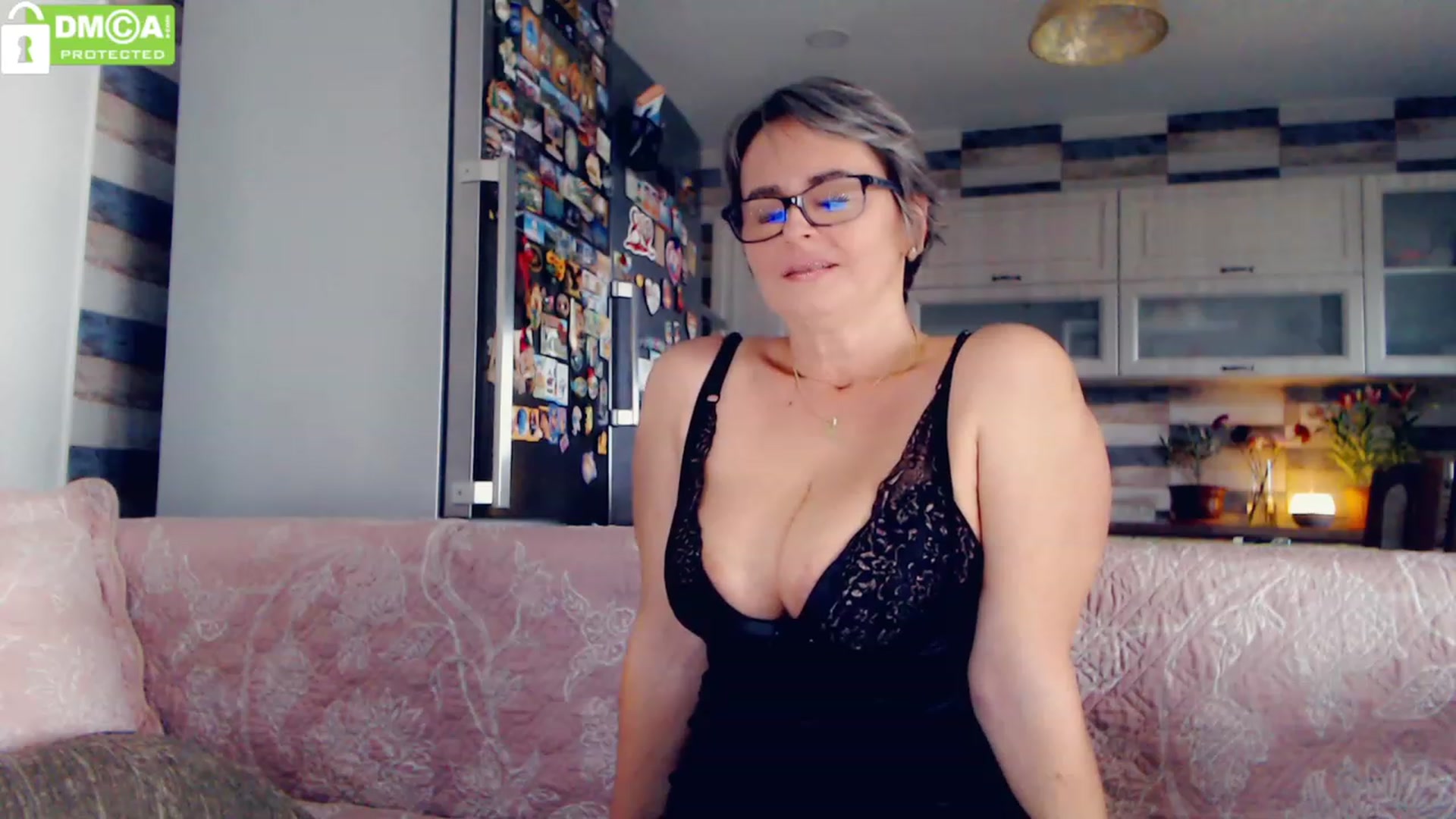Gallery image thumbnail from silverjewel's myfreecams stream on, 11/24/2022, 11:13 image 9 of 20