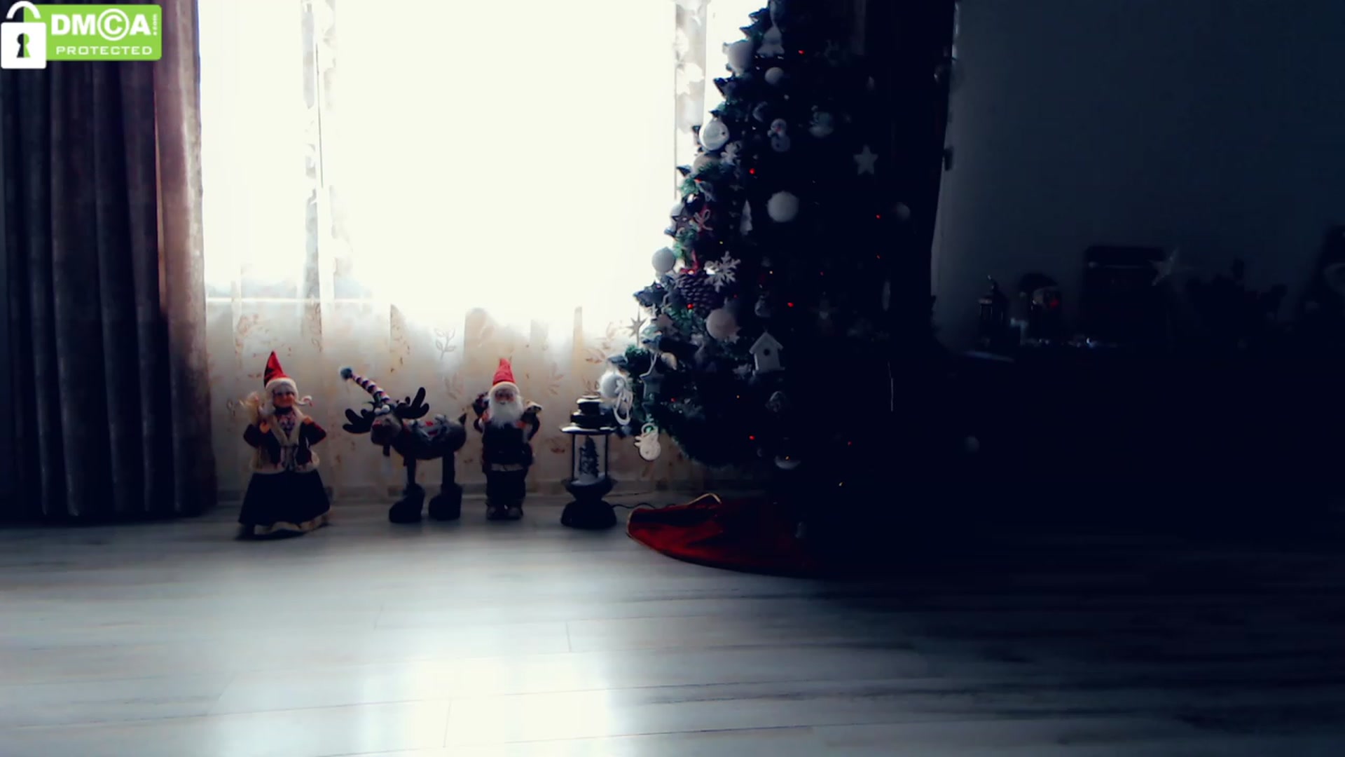 Gallery image thumbnail from silverjewel's myfreecams stream on, 12/17/2022, 11:01 image 18 of 20