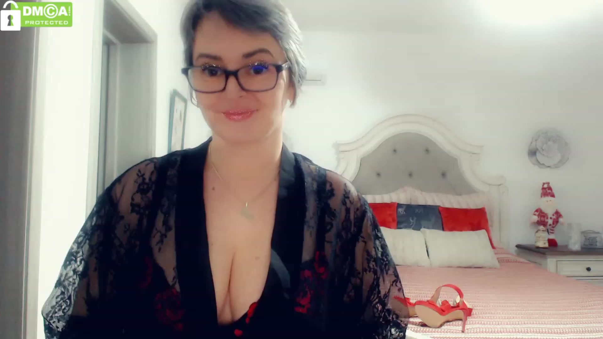 Gallery image thumbnail from silverjewel's myfreecams stream on, 12/18/2022, 09:26 image 15 of 20