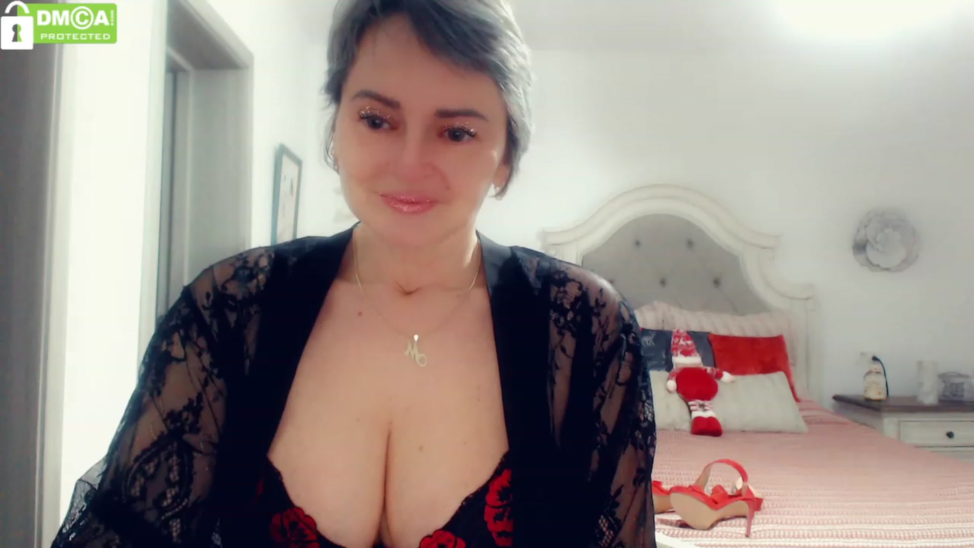 Gallery image thumbnail from silverjewel's myfreecams stream on, 12/18/2022, 09:26 image 18 of 20
