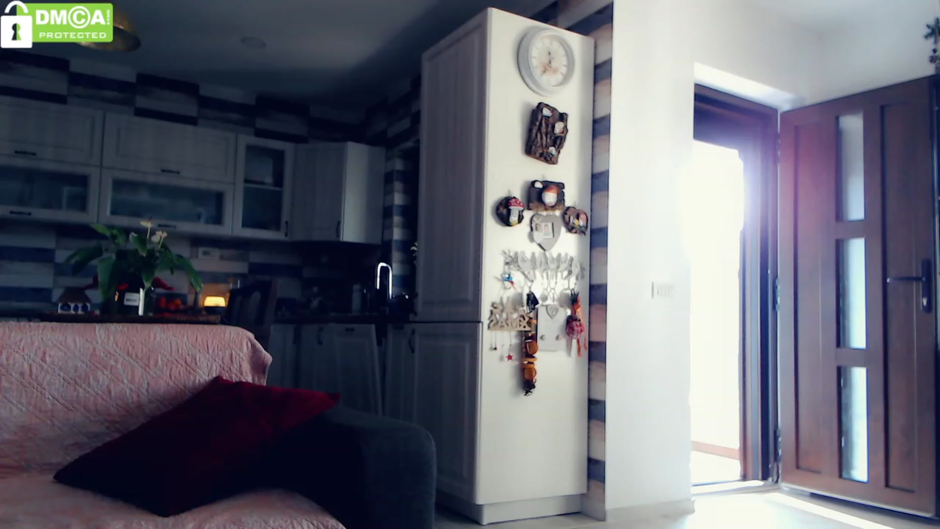 Gallery image thumbnail from silverjewel's myfreecams stream on, 12/20/2022, 10:12 image 13 of 20