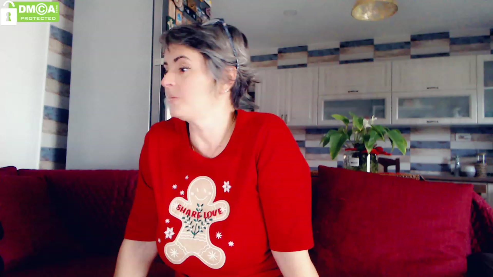 Gallery image thumbnail from silverjewel's myfreecams stream on, 12/26/2022, 11:06 image 16 of 20