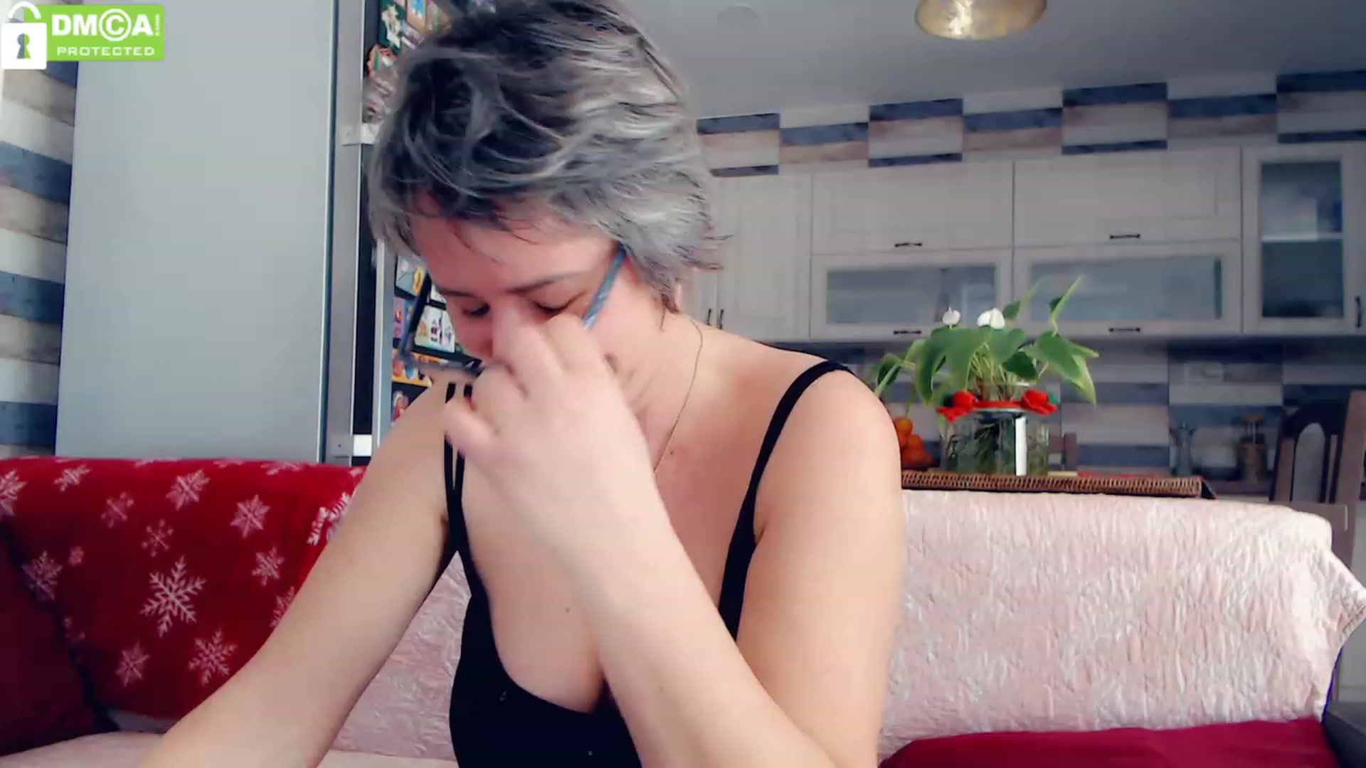 Gallery image thumbnail from silverjewel's myfreecams stream on, 12/30/2022, 11:55 image 2 of 20