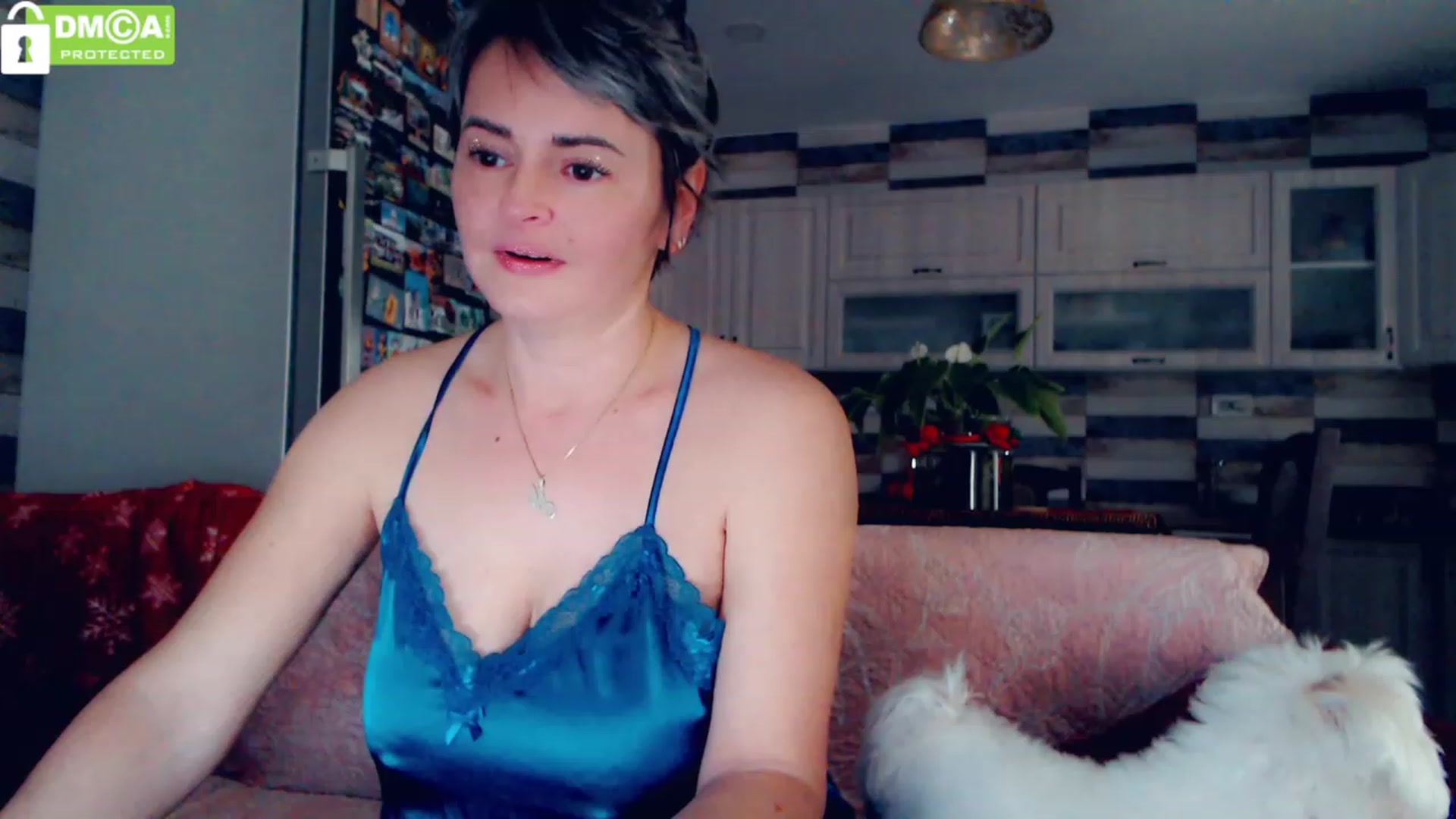 Gallery image thumbnail from silverjewel's myfreecams stream on, 12/30/2022, 13:24 image 15 of 20
