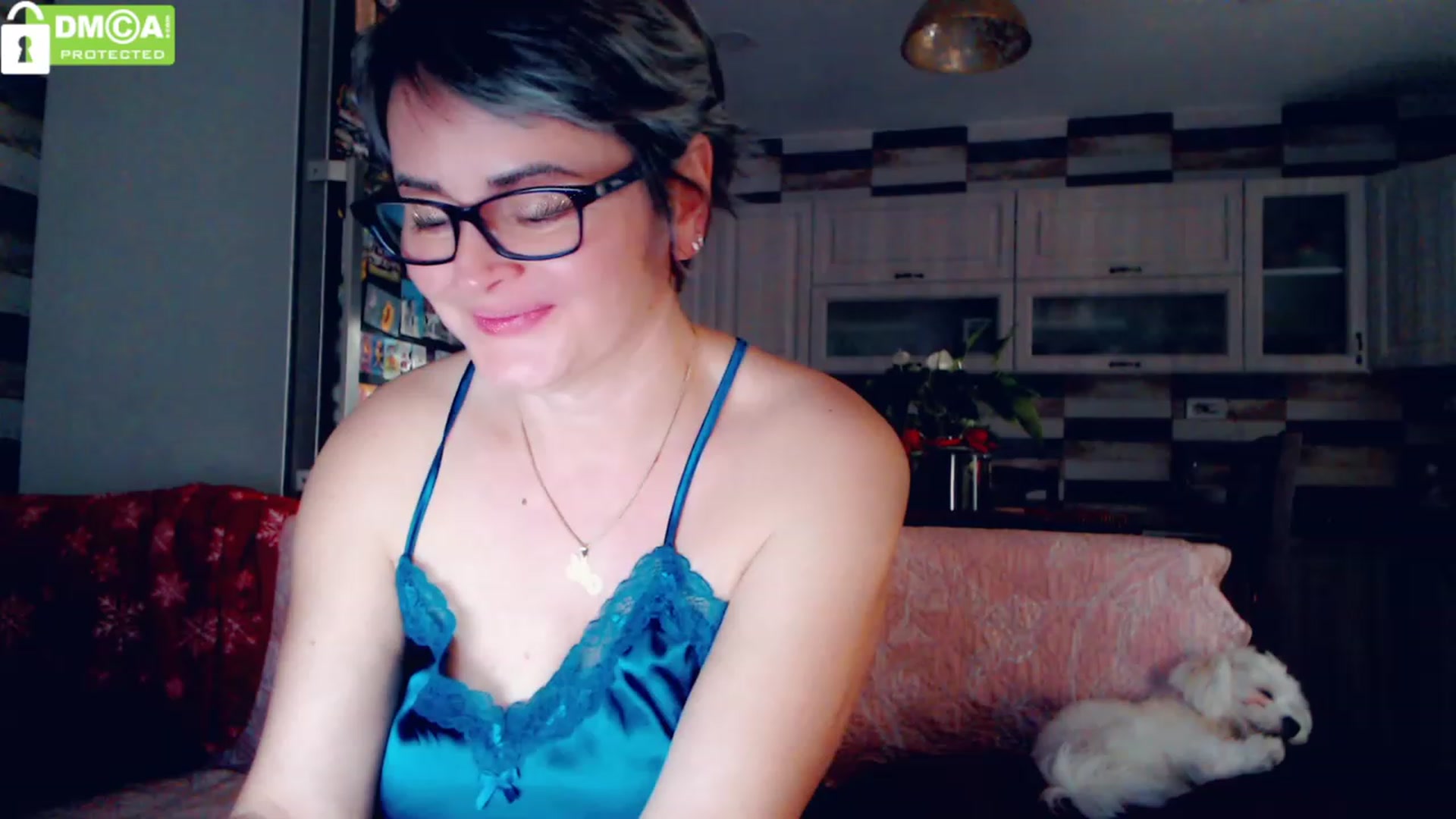 Gallery image thumbnail from silverjewel's myfreecams stream on, 12/30/2022, 13:24 image 19 of 20