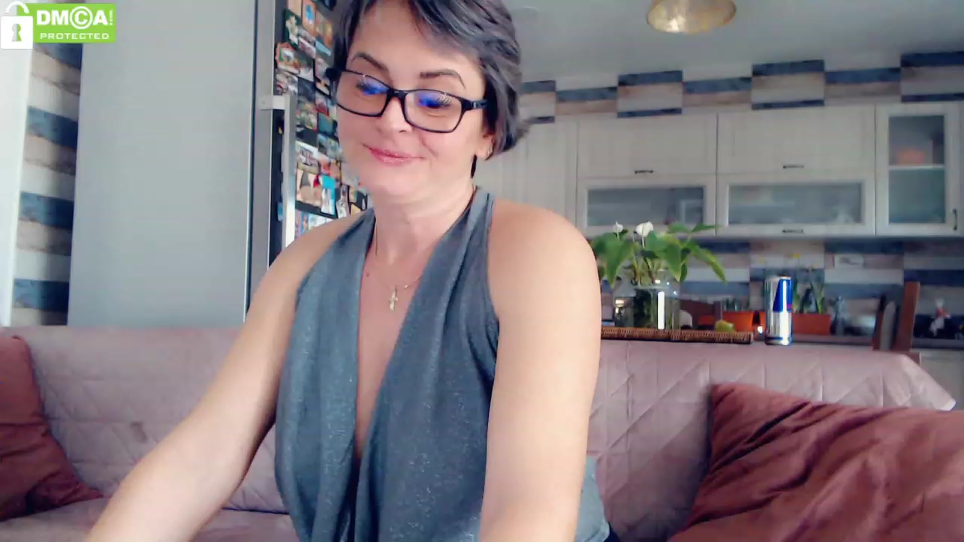 Gallery image thumbnail from silverjewel's myfreecams stream on, 01/20/2023, 10:19 image 14 of 20