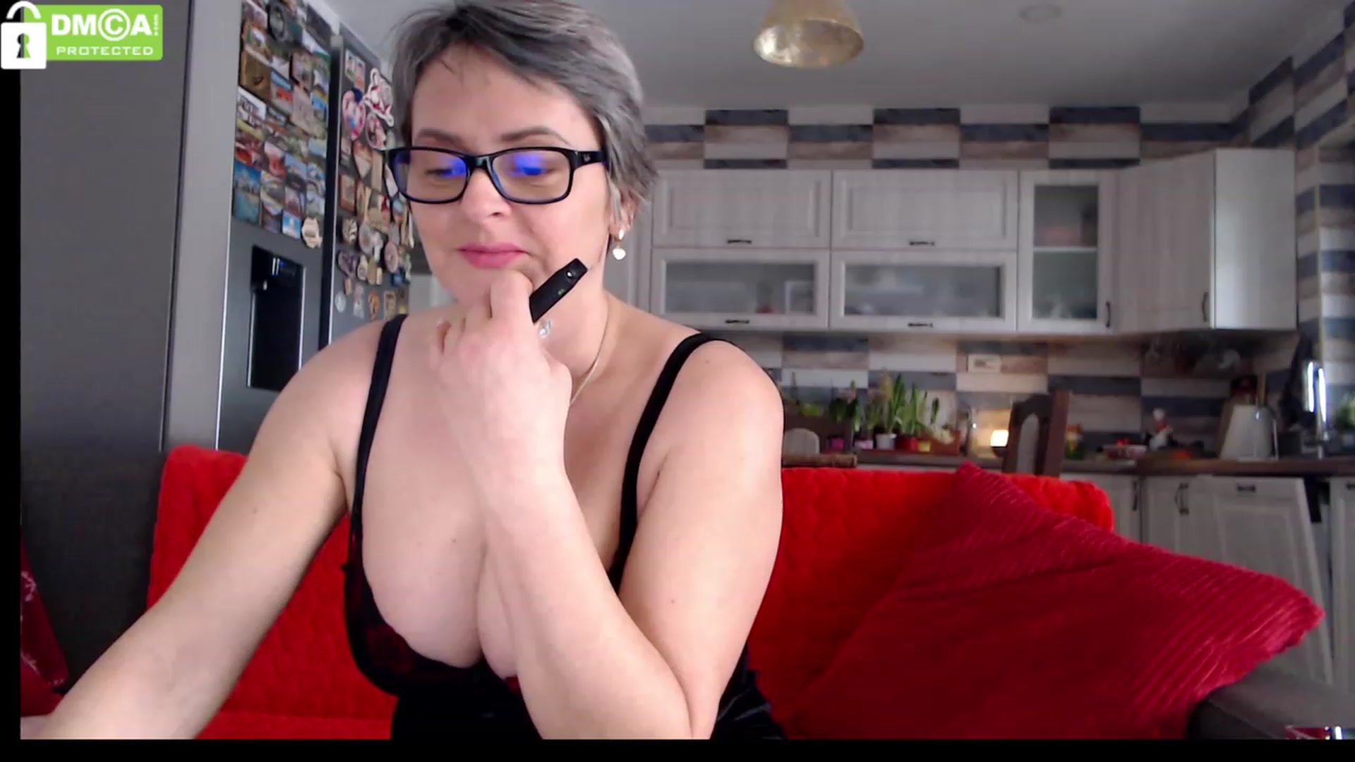 Gallery image thumbnail from silverjewel's myfreecams stream on, 02/14/2023, 08:05 image 6 of 20