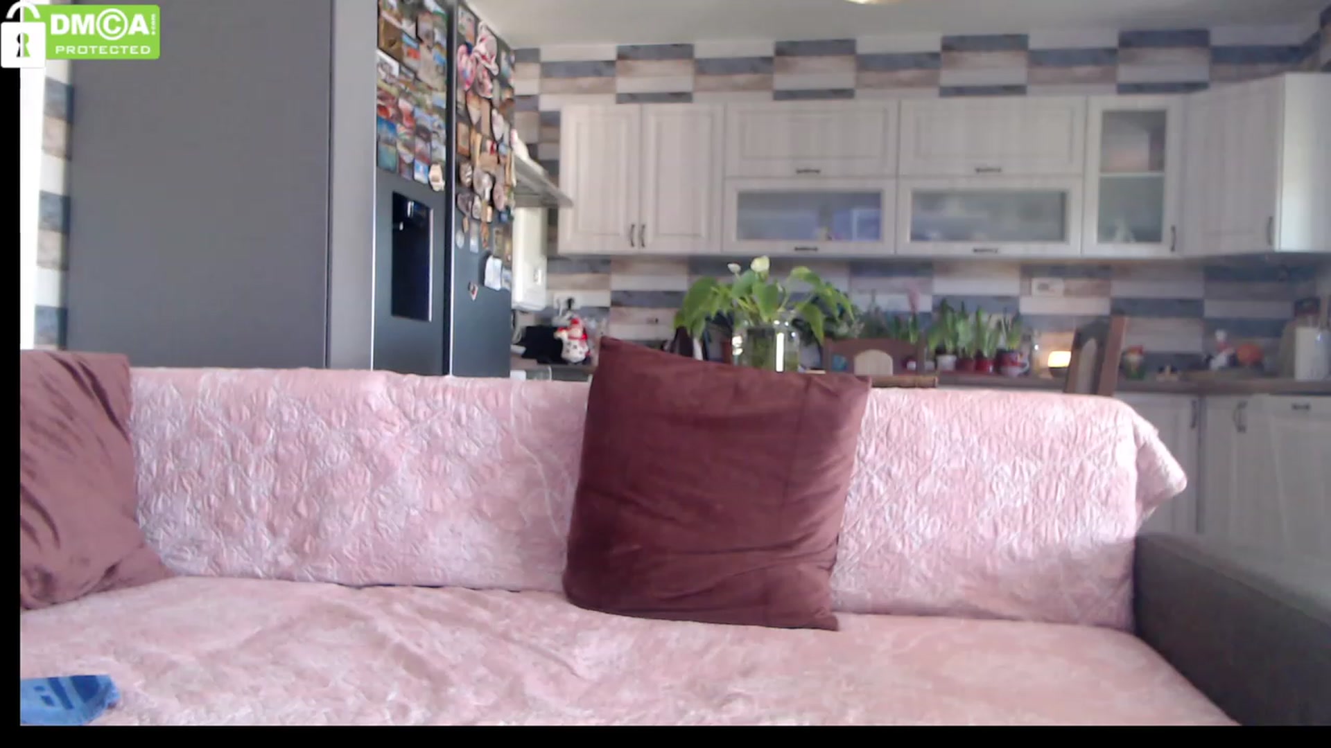 Gallery image thumbnail from silverjewel's myfreecams stream on, 02/16/2023, 10:24 image 18 of 20
