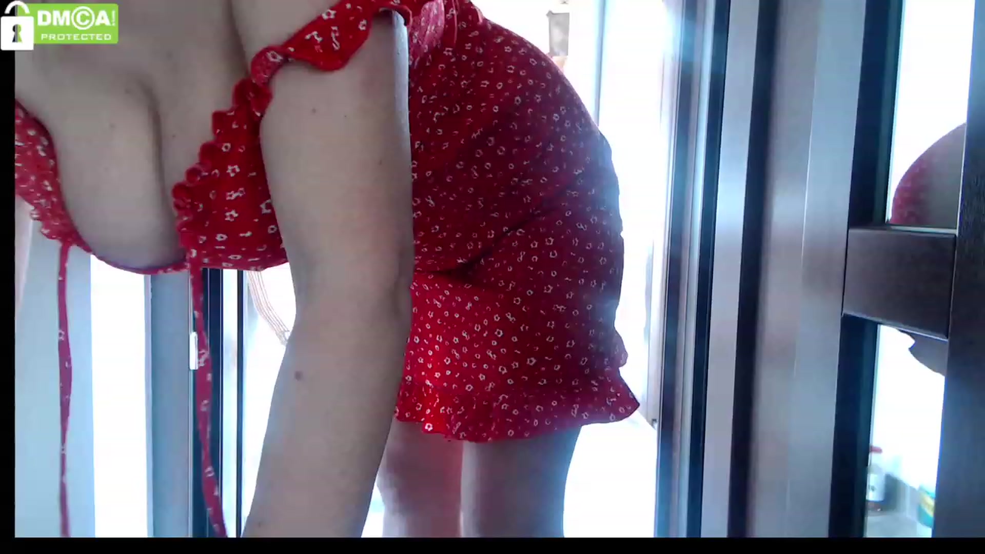 Gallery image thumbnail from silverjewel's myfreecams stream on, 02/25/2023, 09:46 image 13 of 20