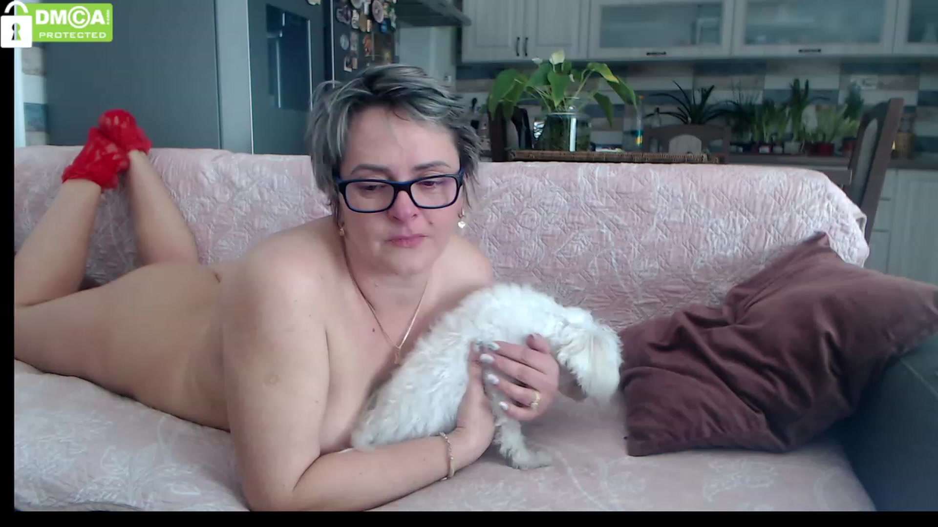 Gallery image thumbnail from silverjewel's myfreecams stream on, 02/25/2023, 13:46 image 8 of 20