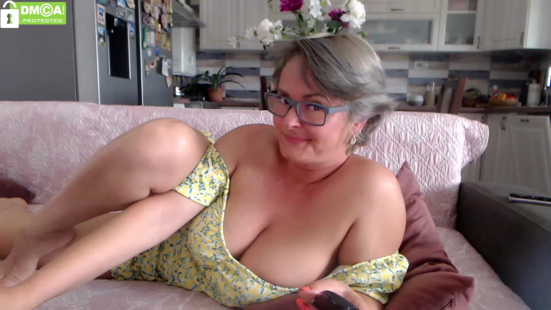 Gallery image thumbnail from silverjewel's myfreecams stream on, 05/30/2023, 11:27 image 13 of 20
