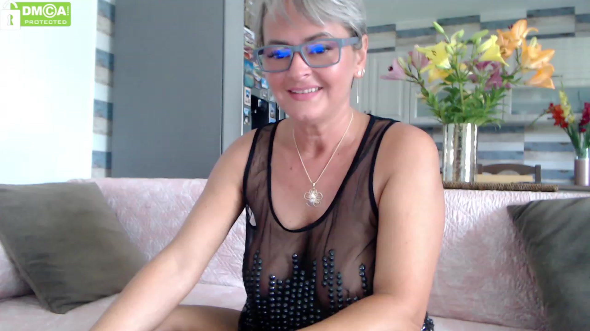 Gallery image thumbnail from silverjewel's myfreecams stream on, 07/02/2023, 09:28 image 7 of 20