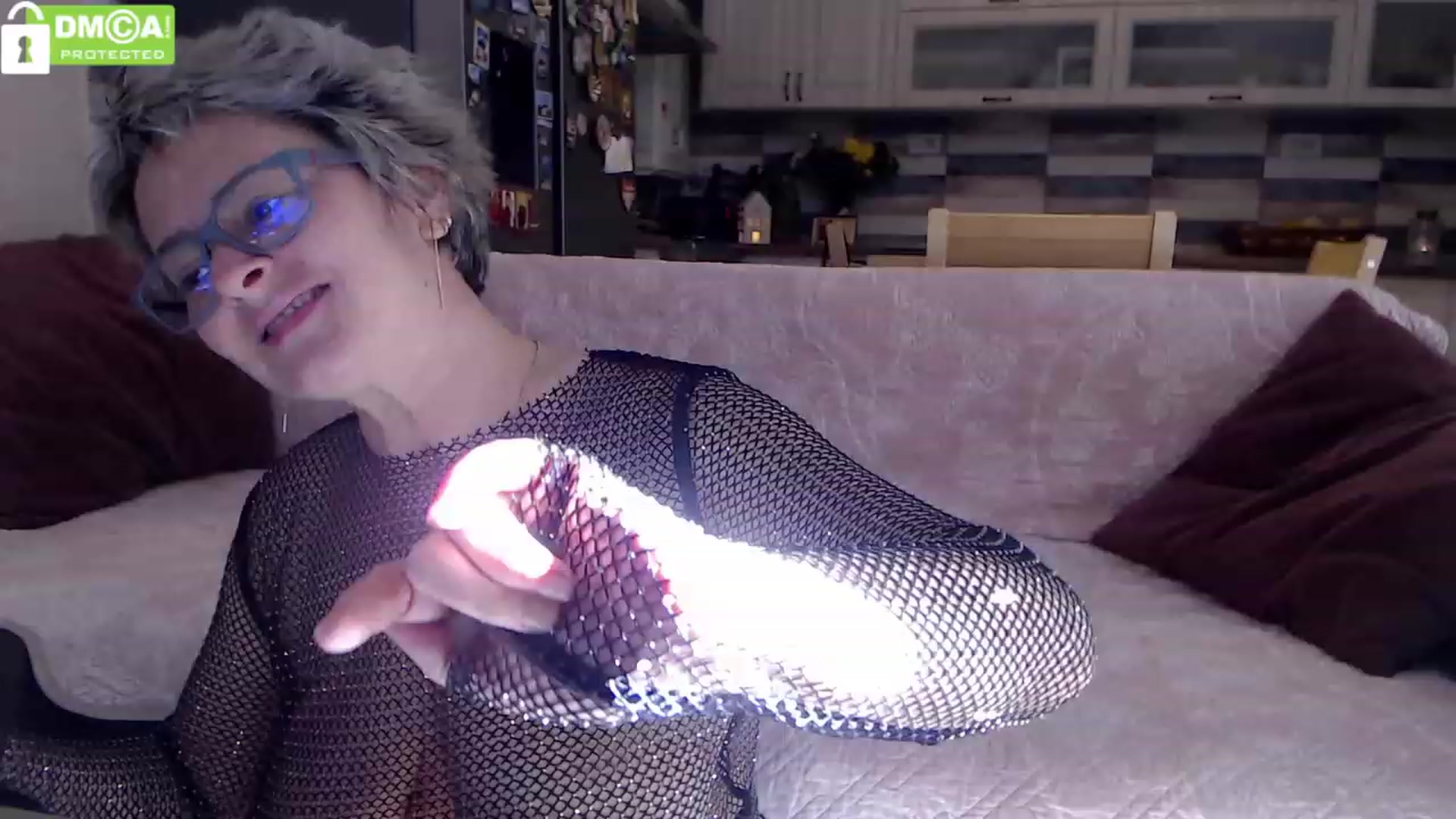 Gallery image thumbnail from silverjewel's myfreecams stream on, 11/14/2023, 13:02 image 8 of 20
