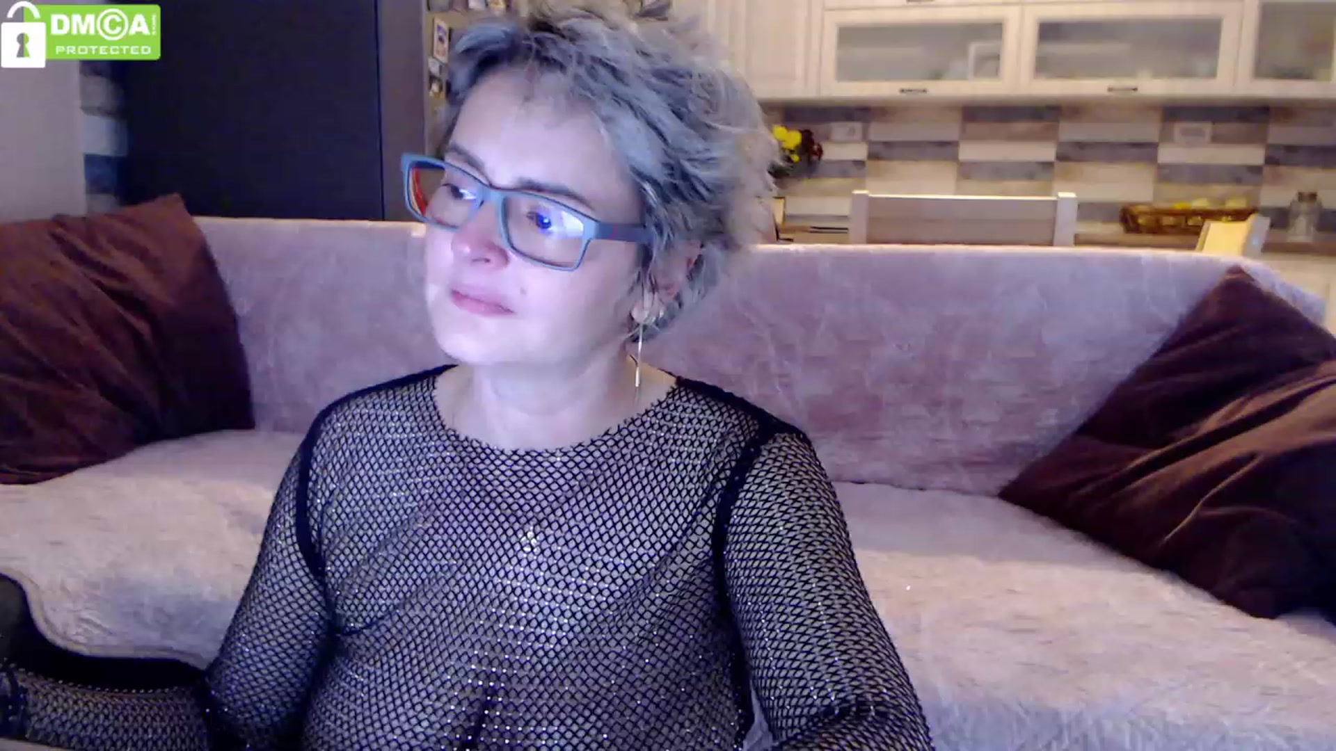 Gallery image thumbnail from silverjewel's myfreecams stream on, 11/14/2023, 13:02 image 15 of 20