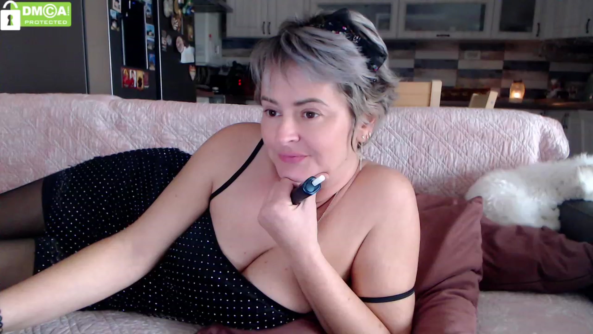 Gallery image thumbnail from silverjewel's myfreecams stream on, 11/17/2023, 09:58 image 19 of 20