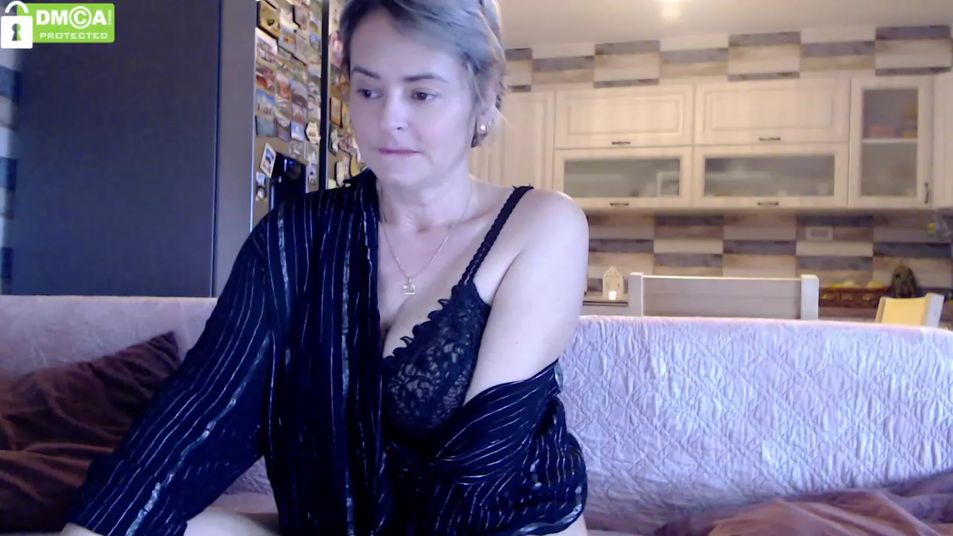 Gallery image thumbnail from silverjewel's myfreecams stream on, 11/24/2023, 10:17 image 2 of 20