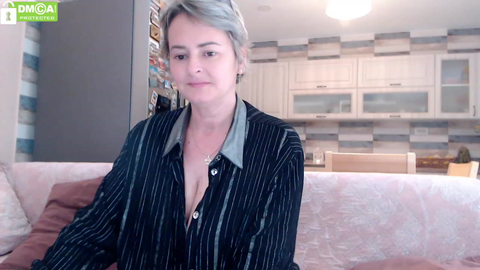 Gallery image thumbnail from silverjewel's myfreecams stream on, 11/24/2023, 11:43 image 20 of 20