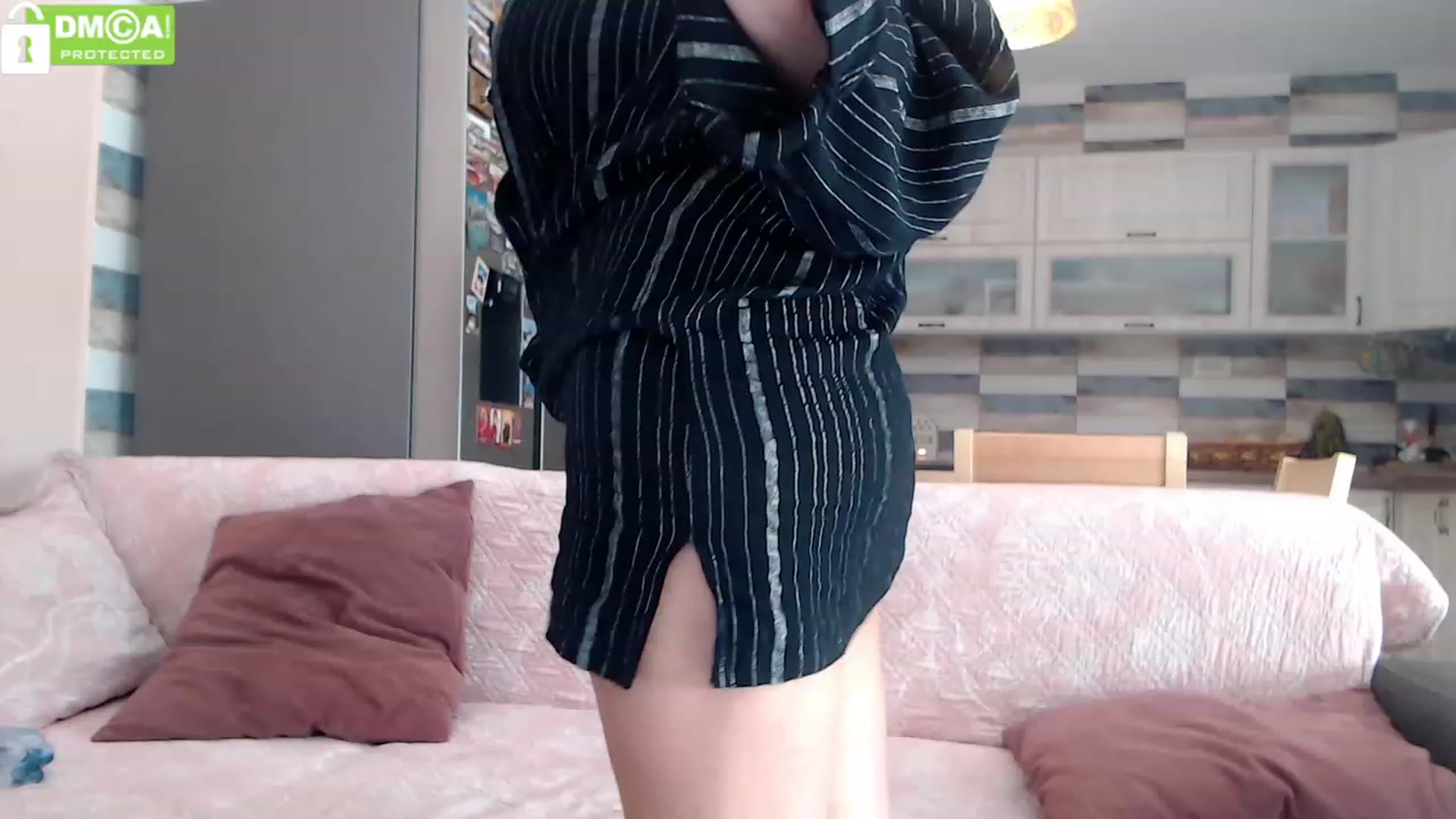 Gallery image thumbnail from silverjewel's myfreecams stream on, 11/24/2023, 11:43 image 13 of 20