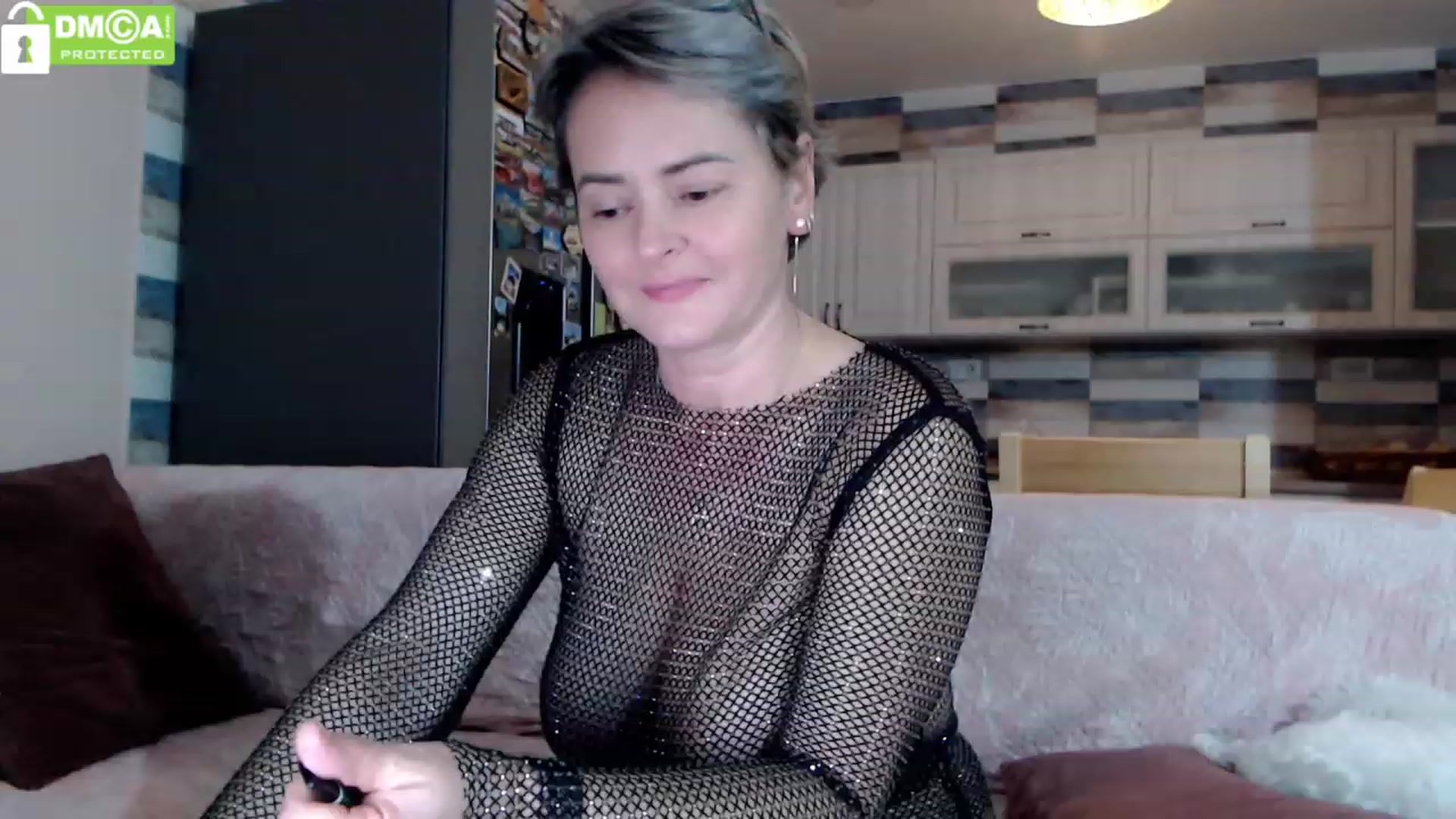 Gallery image thumbnail from silverjewel's myfreecams stream on, 11/24/2023, 18:27 image 16 of 20
