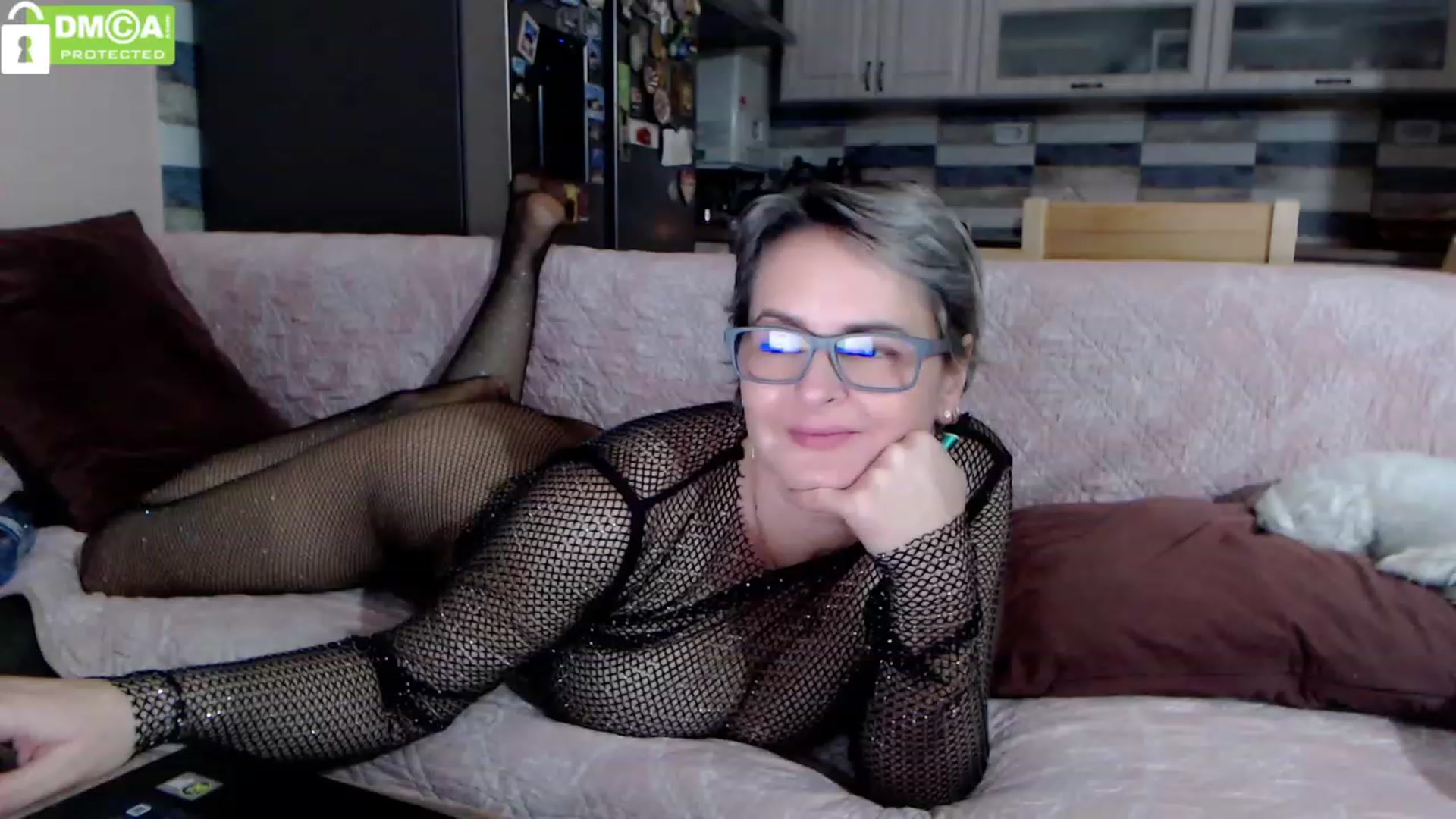 Gallery image thumbnail from silverjewel's myfreecams stream on, 11/24/2023, 18:27 image 9 of 20