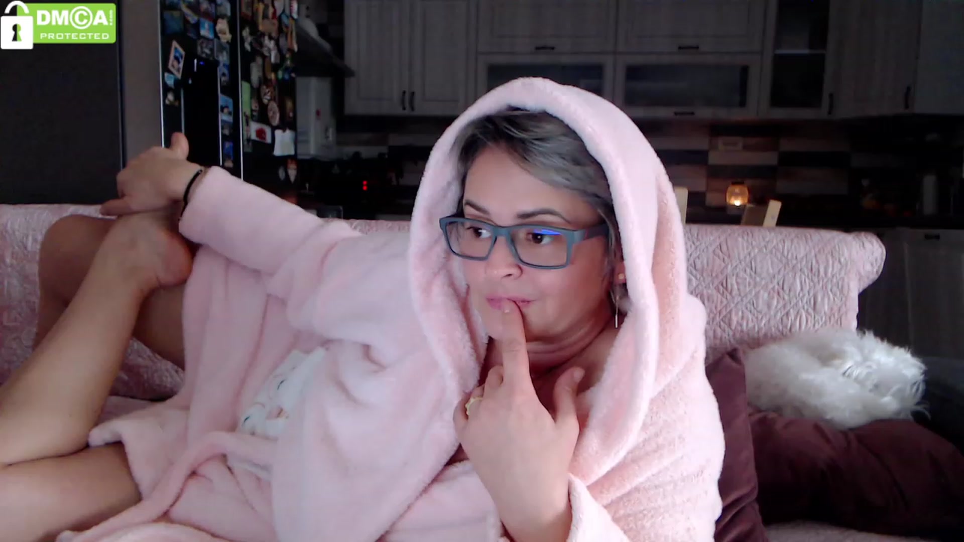 Gallery image thumbnail from silverjewel's myfreecams stream on, 11/28/2023, 13:16 image 15 of 20