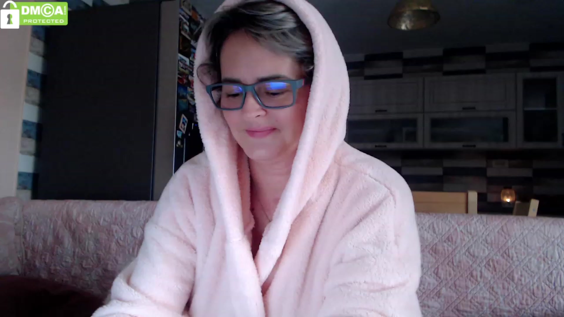 Gallery image thumbnail from silverjewel's myfreecams stream on, 11/28/2023, 13:16 image 11 of 20