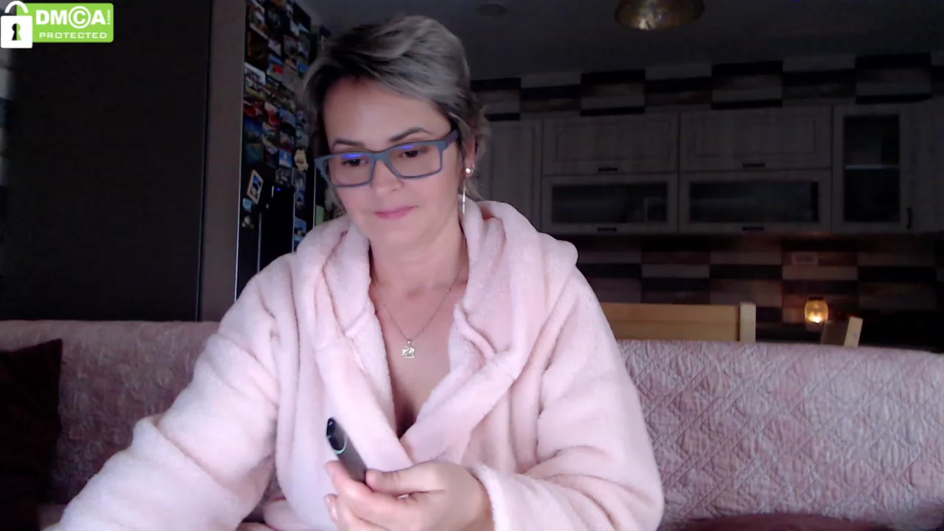 Gallery image thumbnail from silverjewel's myfreecams stream on, 11/28/2023, 13:16 image 20 of 20