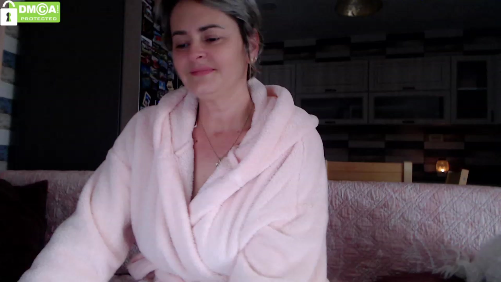 Gallery image thumbnail from silverjewel's myfreecams stream on, 11/28/2023, 13:16 image 18 of 20