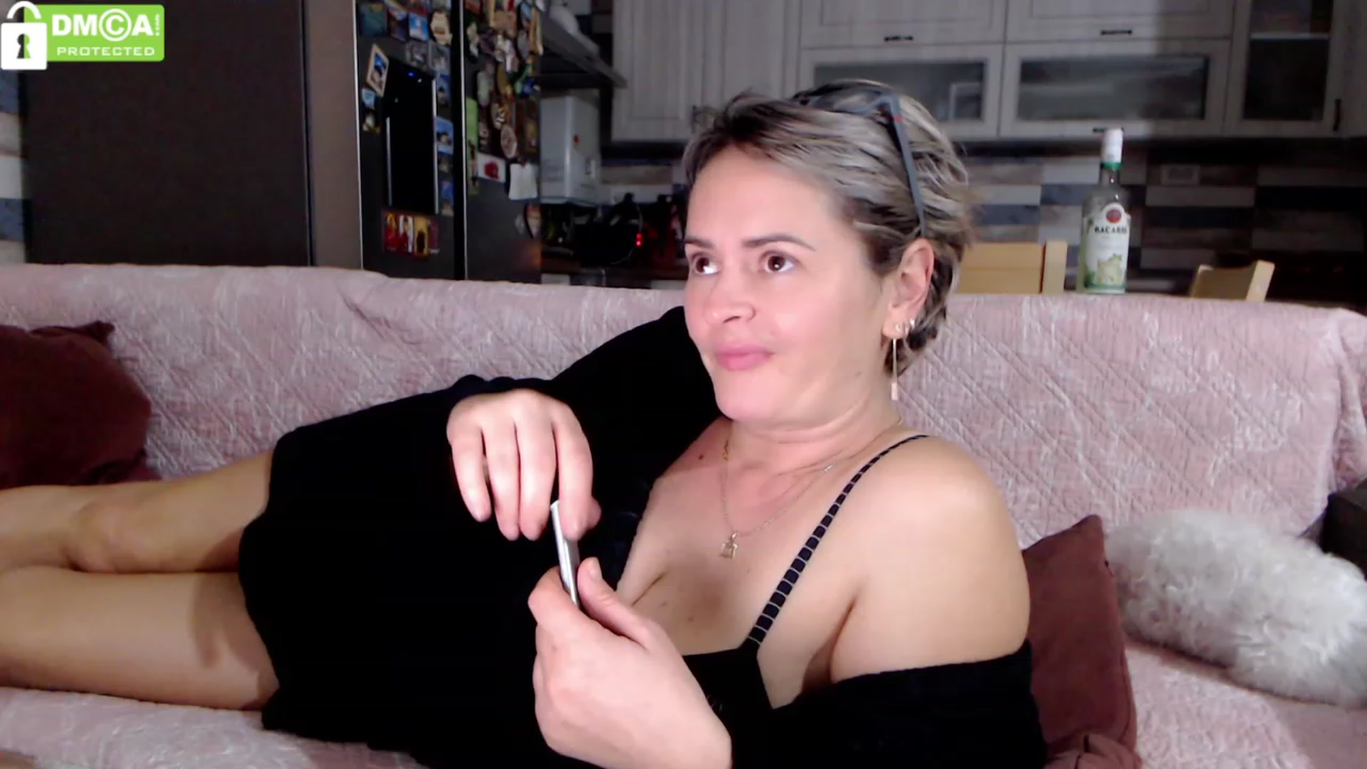 Gallery image thumbnail from silverjewel's myfreecams stream on, 11/29/2023, 22:05 image 10 of 20