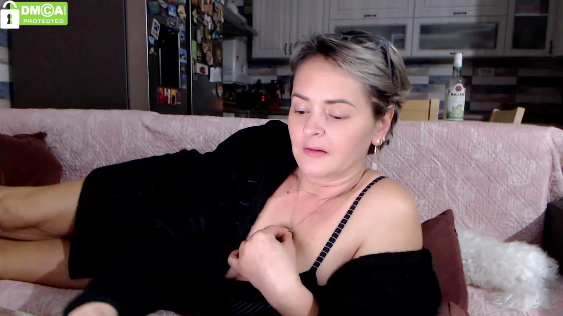 Gallery image thumbnail from silverjewel's myfreecams stream on, 11/29/2023, 22:05 image 13 of 20