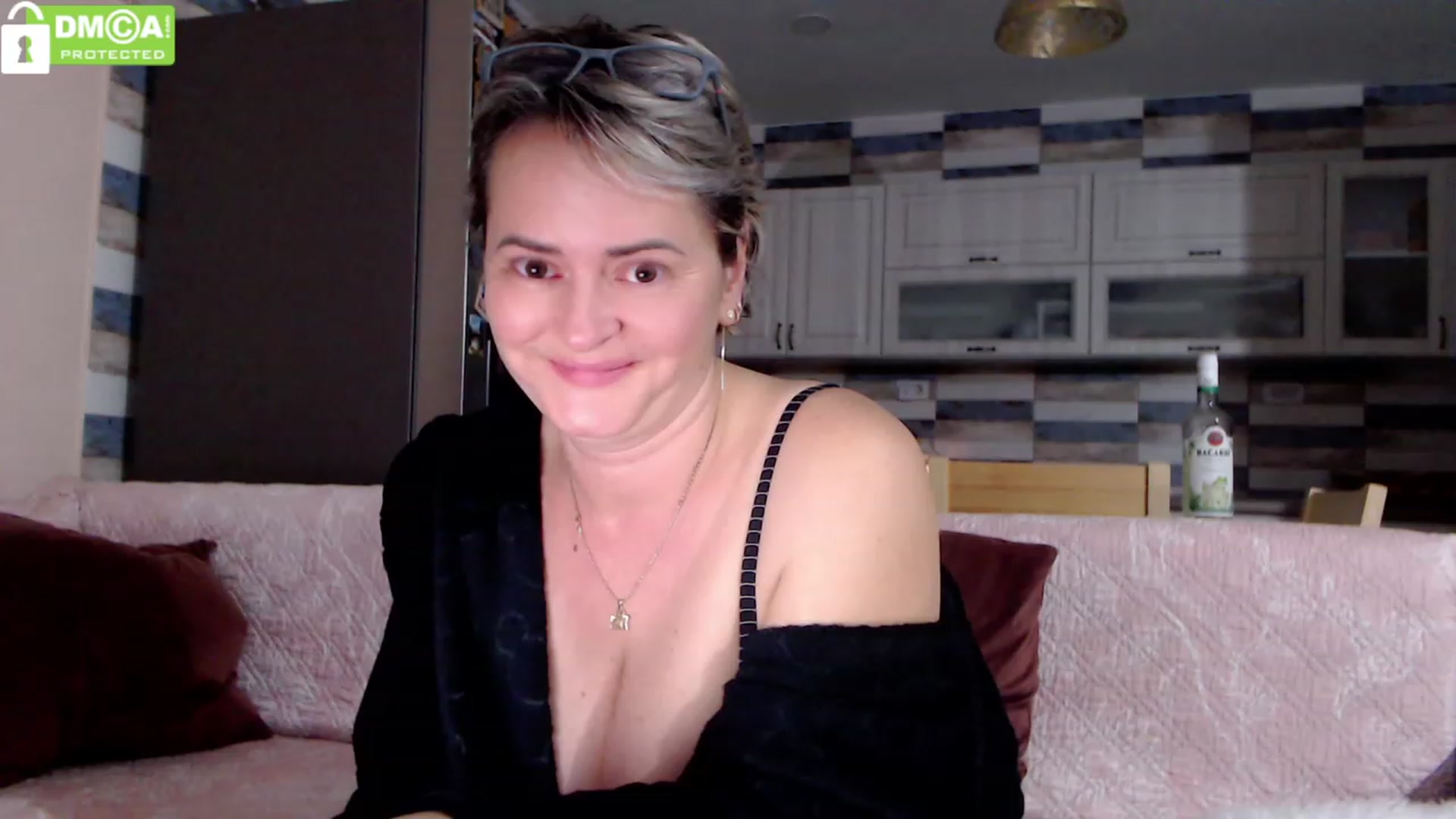 Gallery image thumbnail from silverjewel's myfreecams stream on, 11/29/2023, 22:05 image 5 of 20