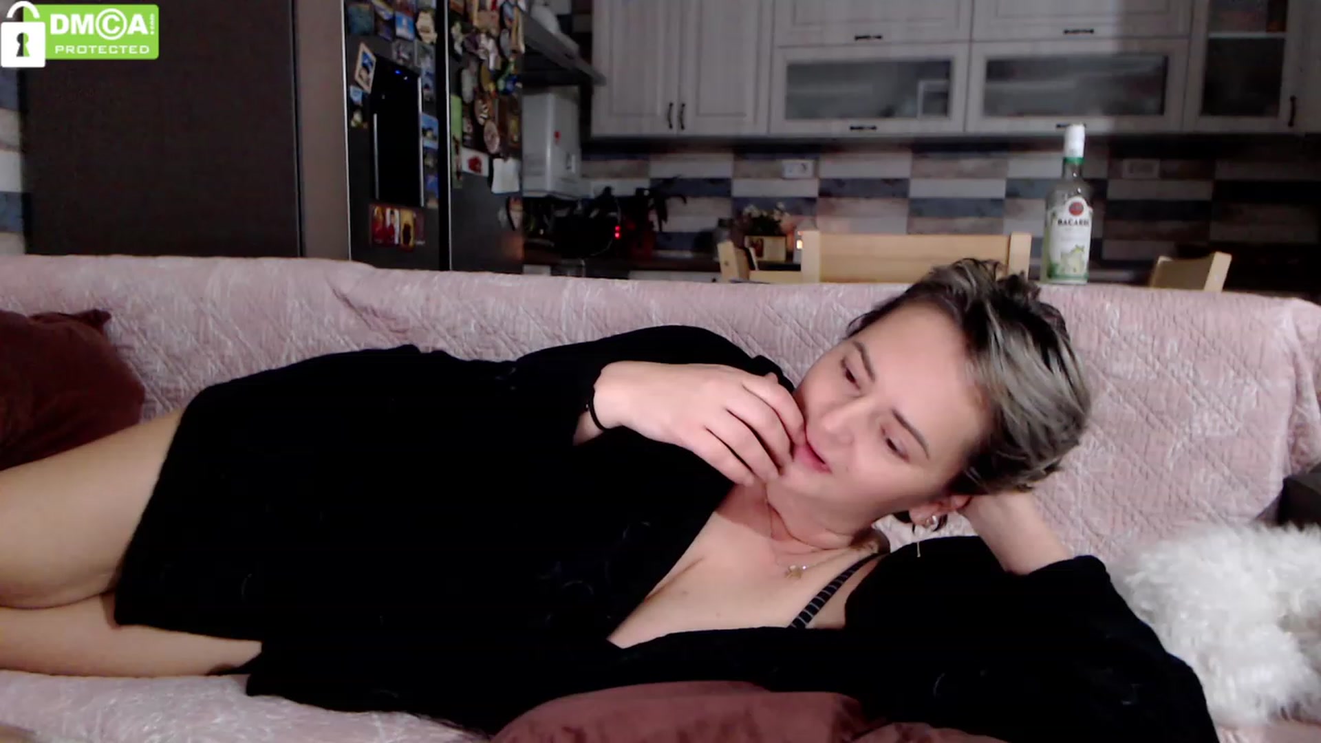Gallery image thumbnail from silverjewel's myfreecams stream on, 11/29/2023, 22:05 image 18 of 20