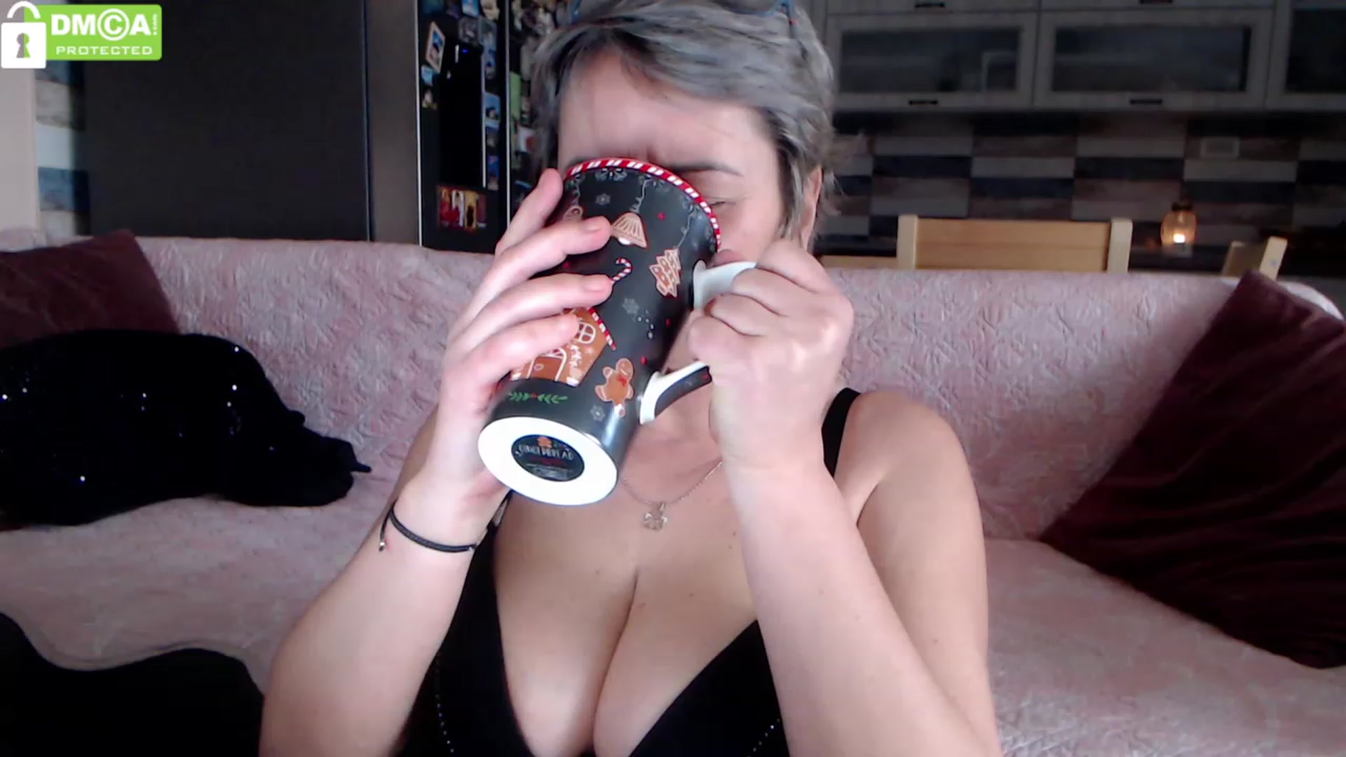 Gallery image thumbnail from silverjewel's myfreecams stream on, 12/05/2023, 09:50 image 20 of 20
