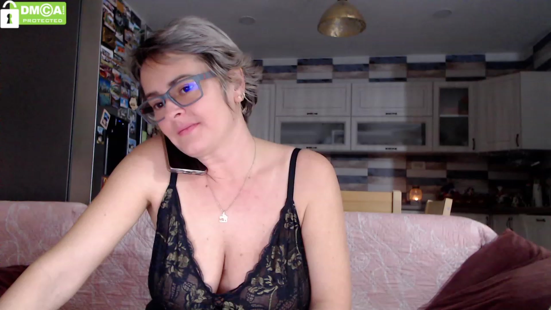 Gallery image thumbnail from silverjewel's myfreecams stream on, 12/06/2023, 11:19 image 13 of 20