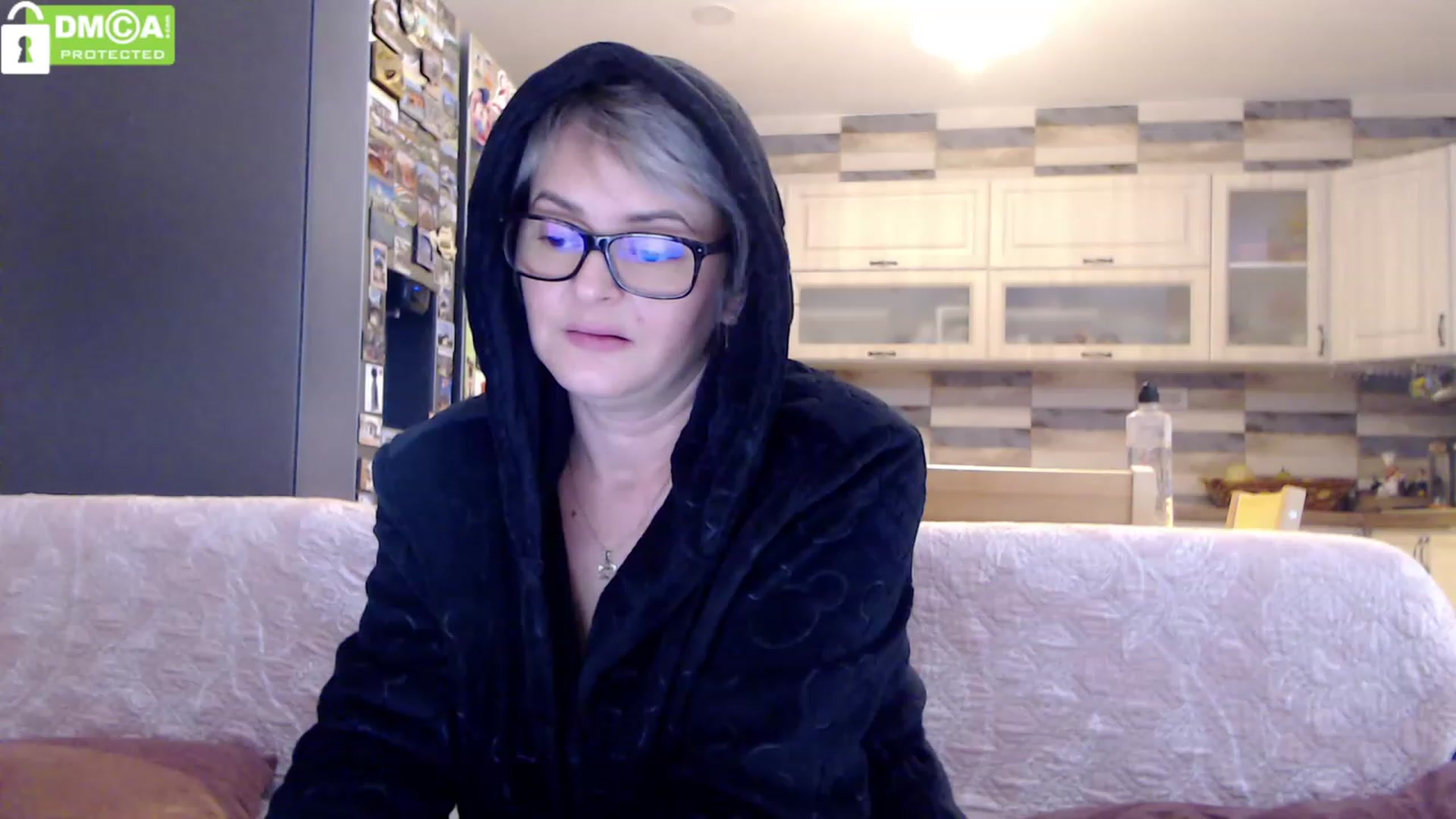 Gallery image thumbnail from silverjewel's myfreecams stream on, 12/12/2023, 13:18 image 16 of 20