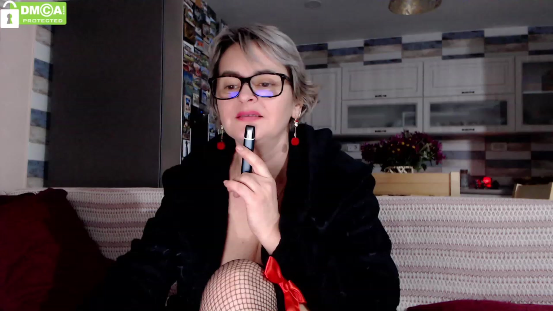 Gallery image thumbnail from silverjewel's myfreecams stream on, 12/15/2023, 12:57 image 5 of 20