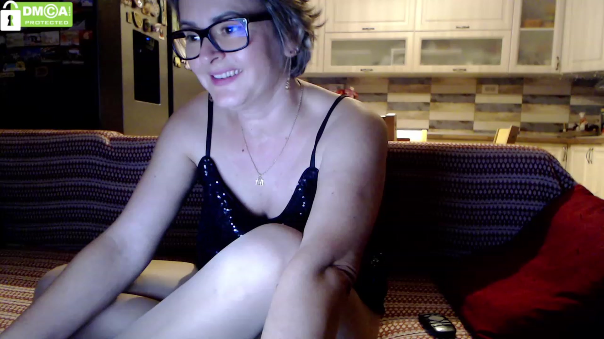 Gallery image thumbnail from silverjewel's myfreecams stream on, 12/25/2023, 15:34 image 17 of 20