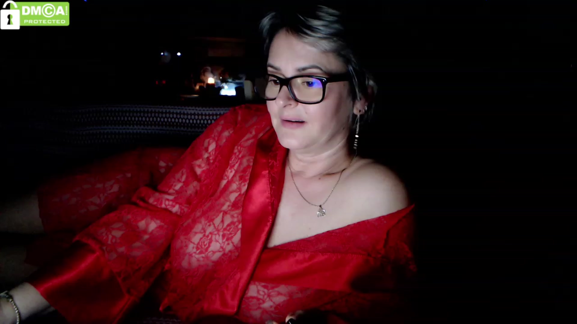 Gallery image thumbnail from silverjewel's myfreecams stream on, 12/25/2023, 15:34 image 1 of 20